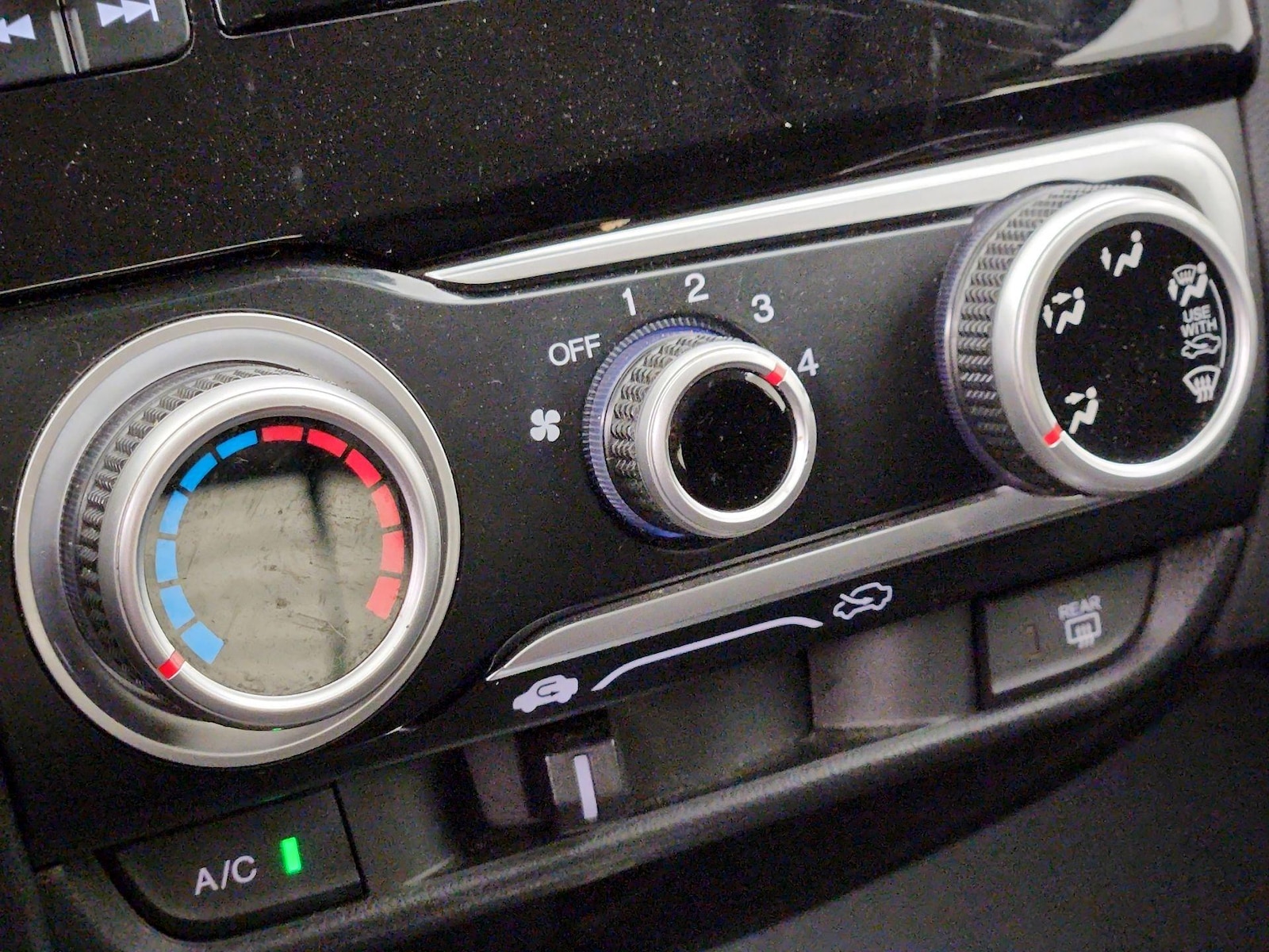 2016 Honda Fit LX - Photo 17