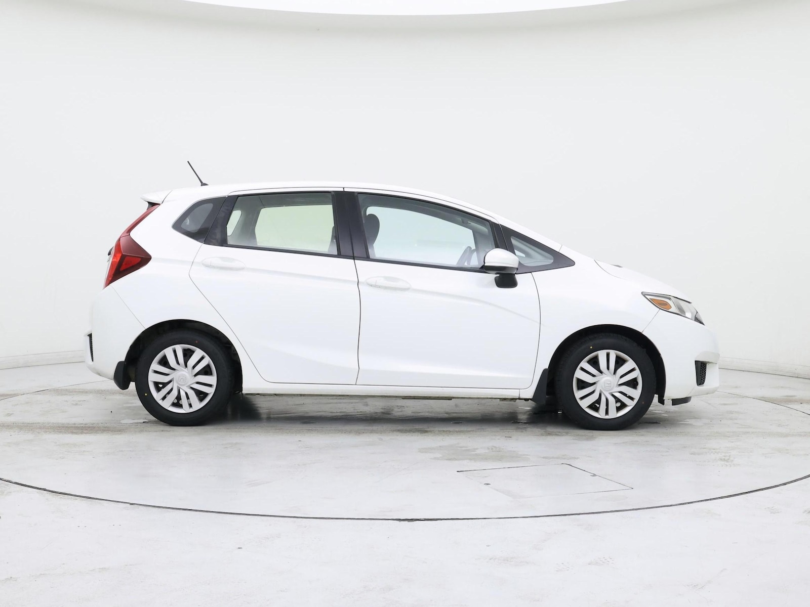 2016 Honda Fit LX - Photo 8