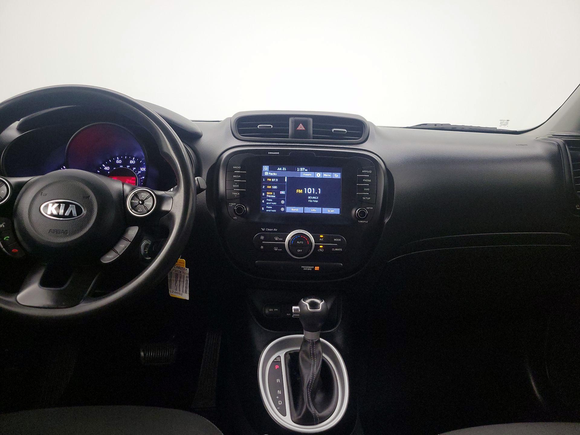 Thumbnail: 2019 Kia Soul - 9