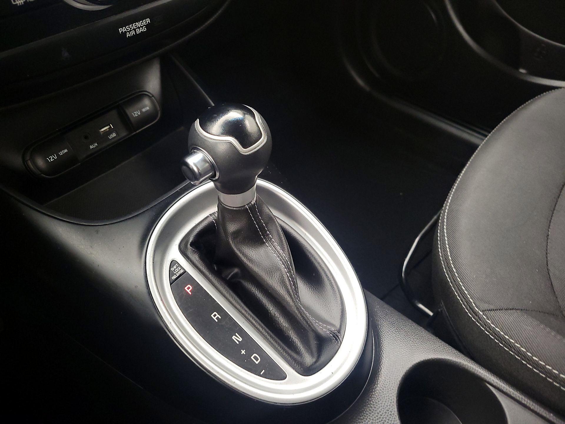 Thumbnail: 2019 Kia Soul - 17