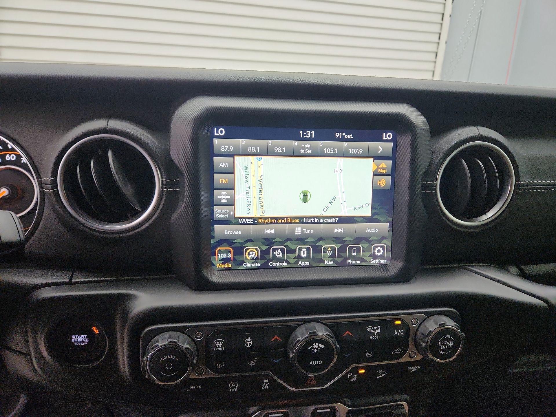 Thumbnail: 2020 Jeep Wrangler - 16