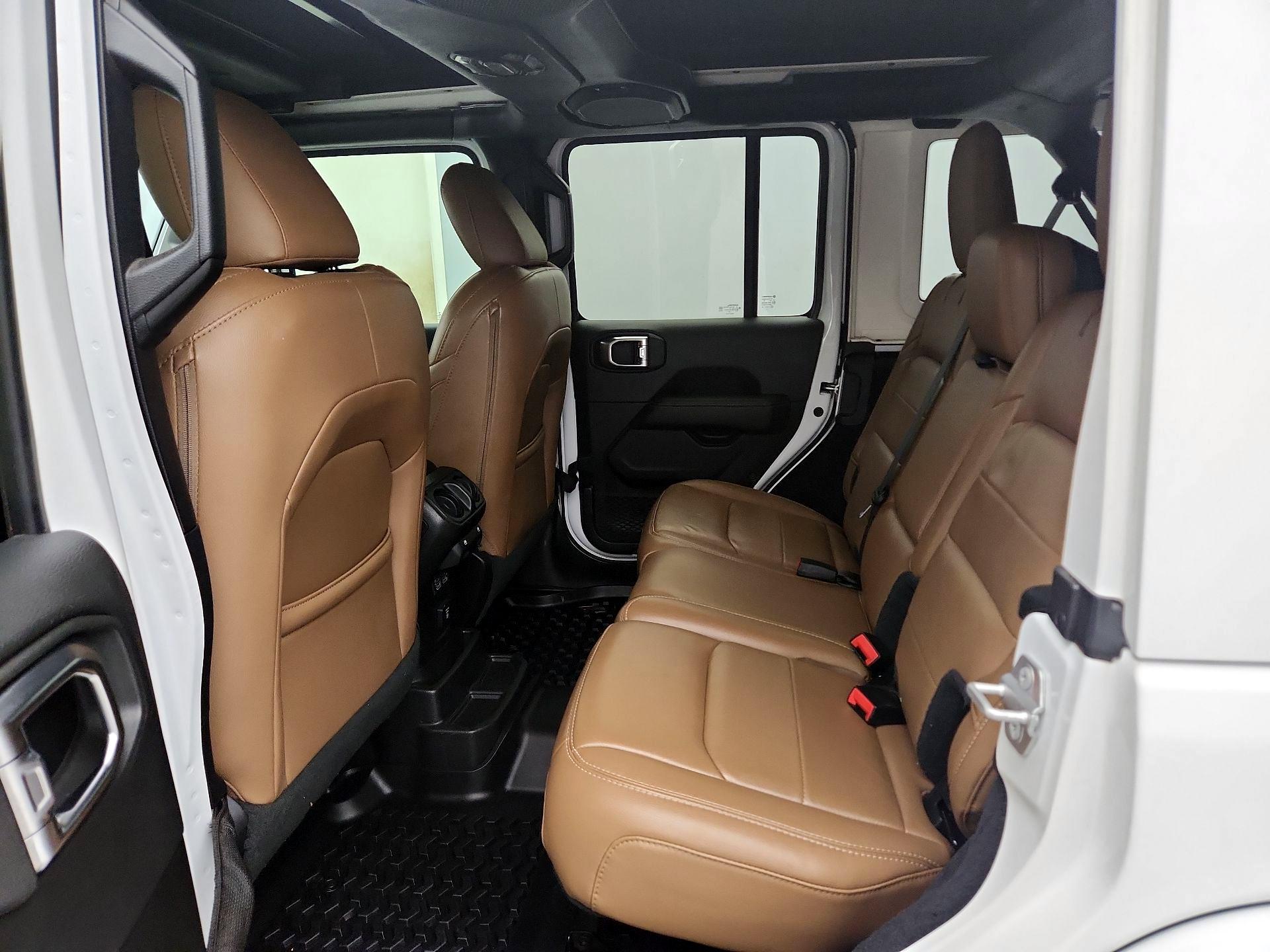 Thumbnail: 2020 Jeep Wrangler - 20