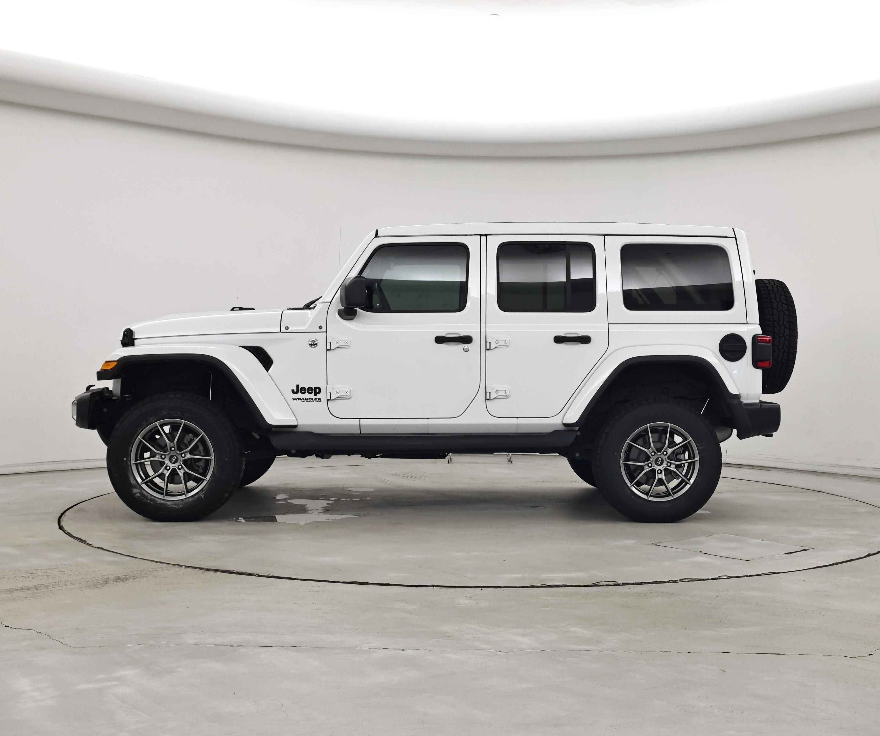 Thumbnail: 2020 Jeep Wrangler - 3