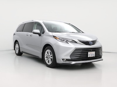 2023 Toyota Sienna Hybrid Platinum