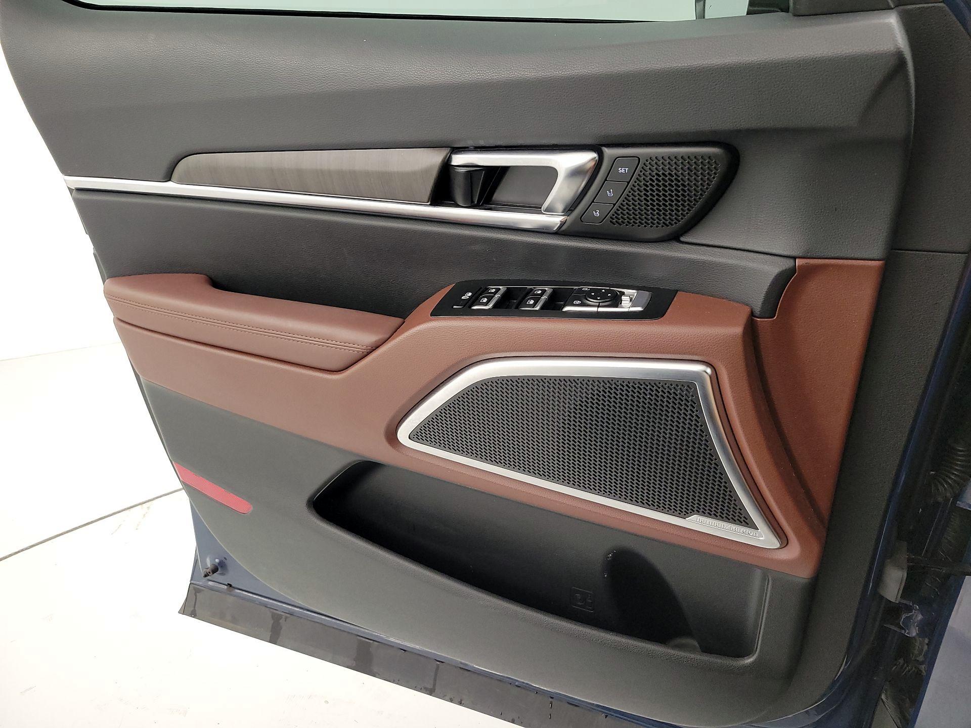 Thumbnail: 2024 Kia Telluride - 12