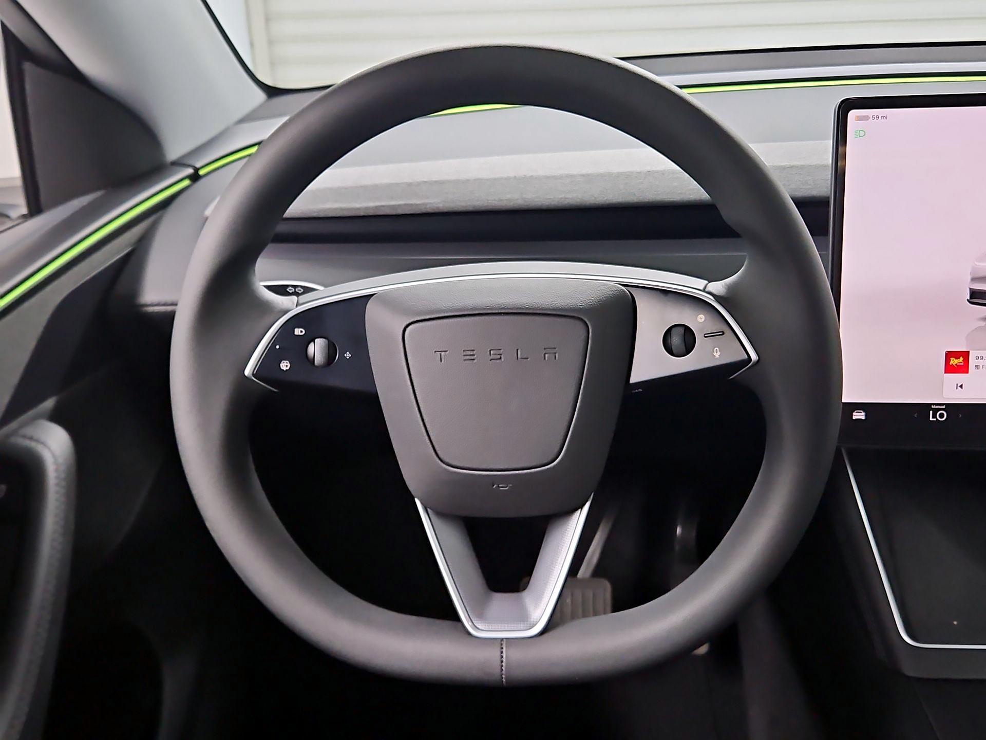 Thumbnail: 2026 Tesla Model Y - 10