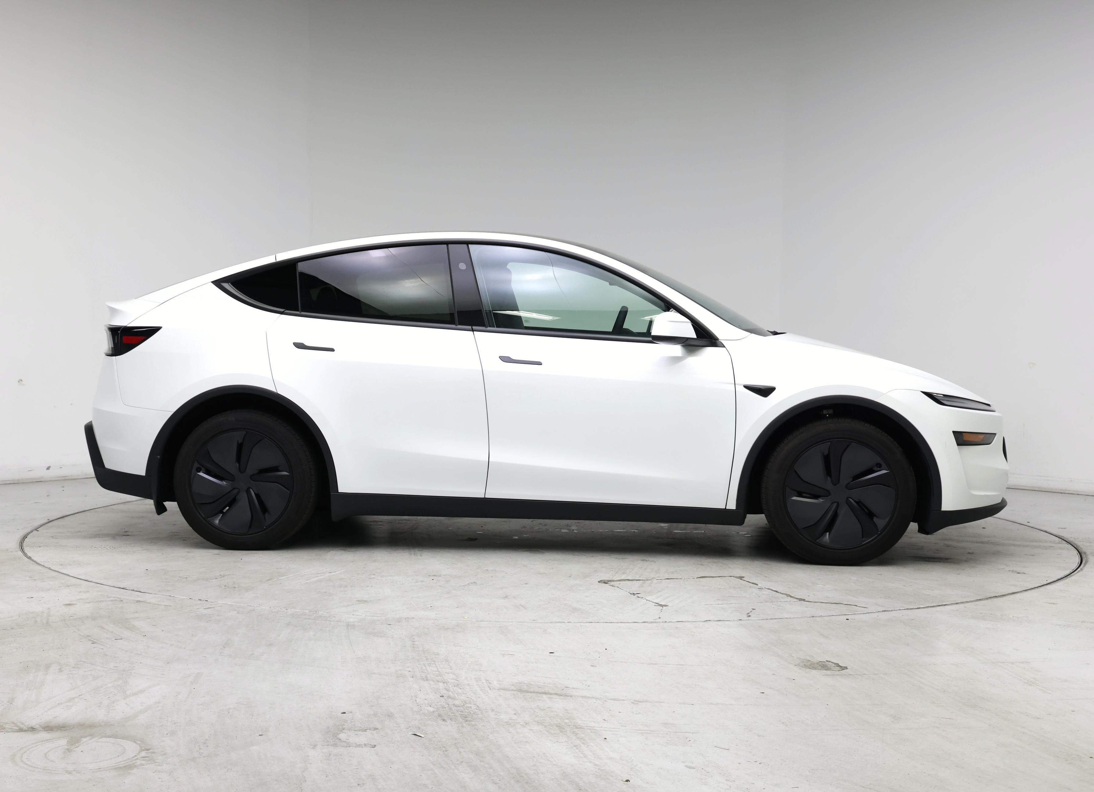 Thumbnail: 2026 Tesla Model Y - 7