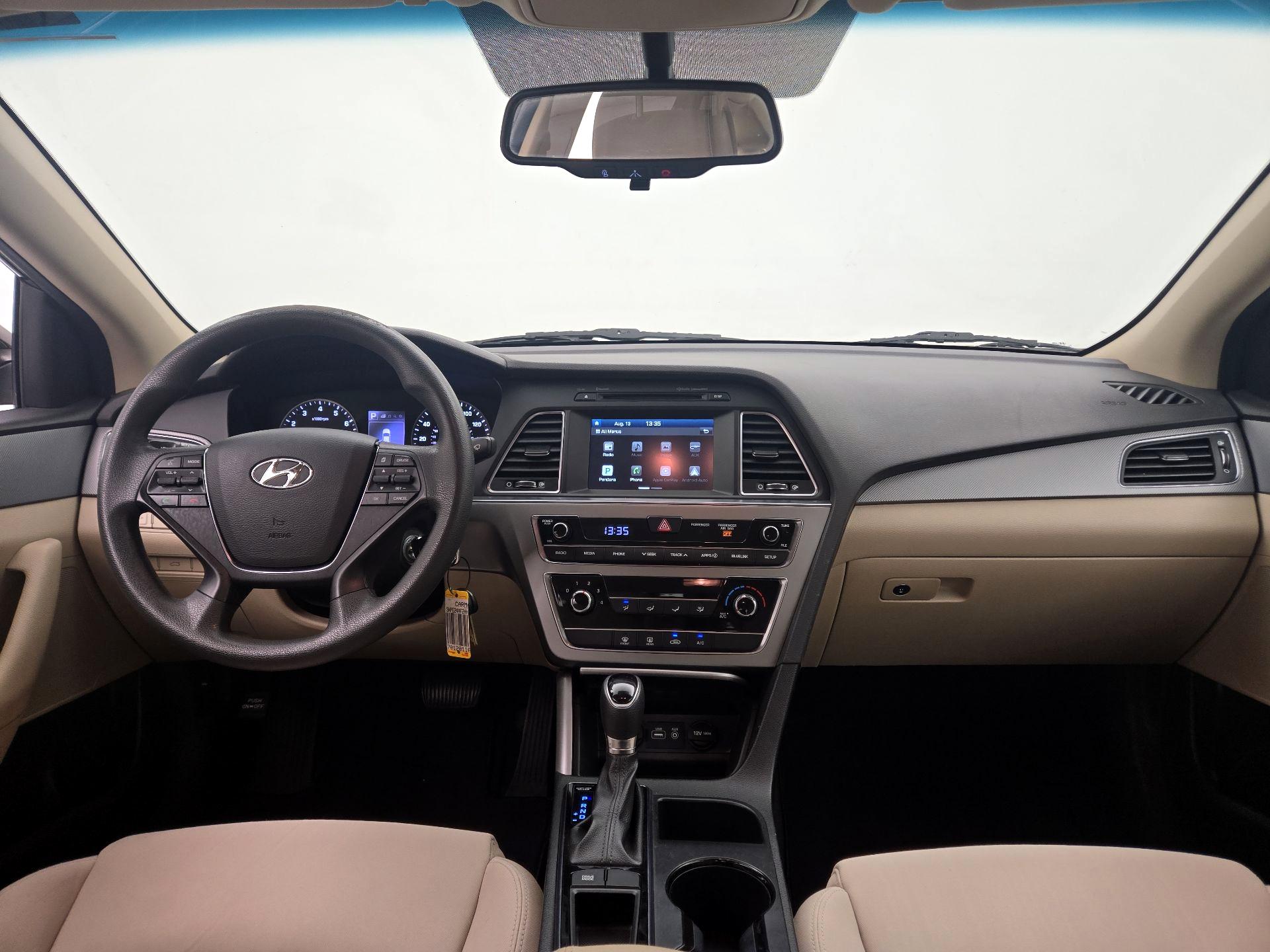 Thumbnail: 2017 Hyundai Sonata - 9