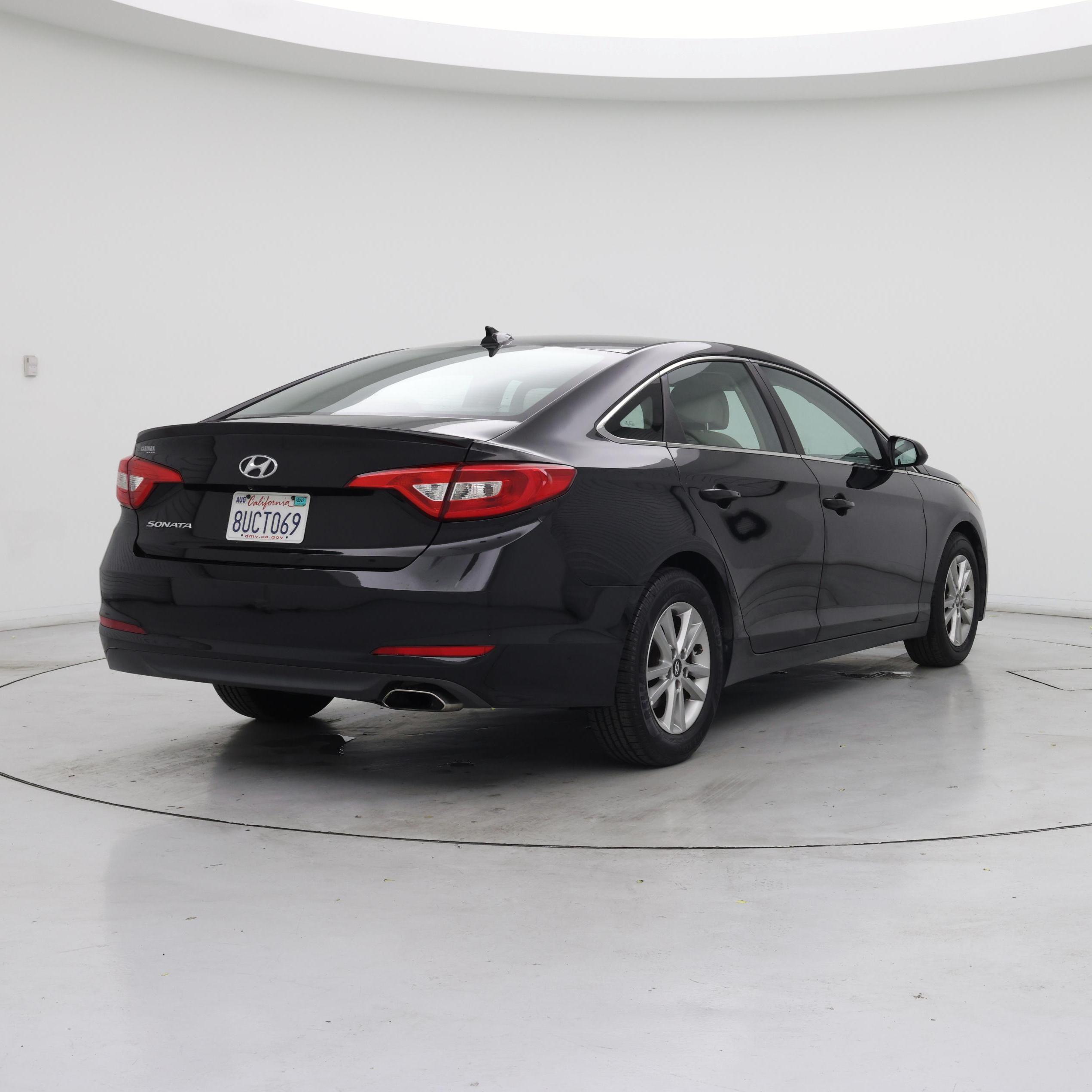 Thumbnail: 2017 Hyundai Sonata - 8