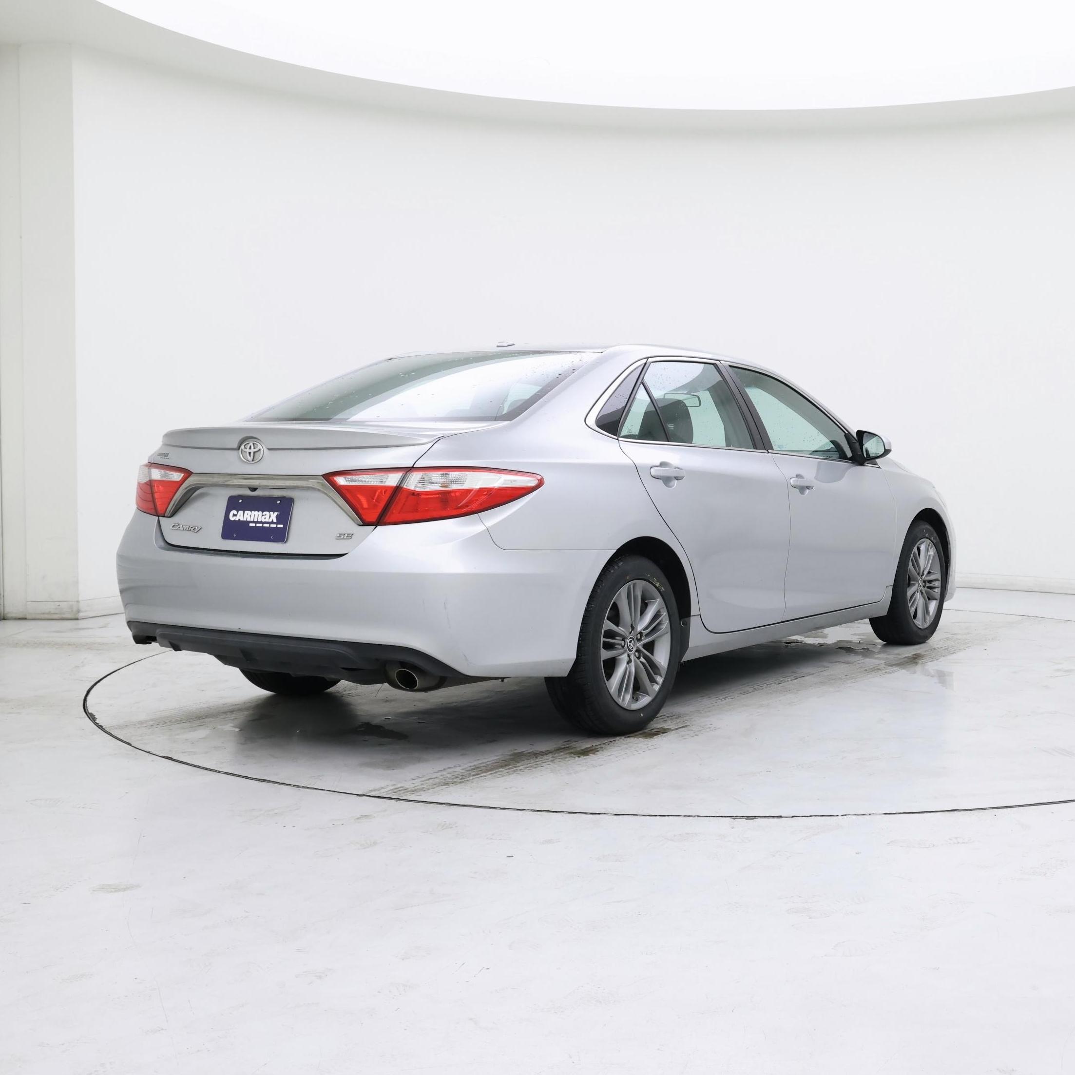 Thumbnail: 2016 Toyota Camry - 8