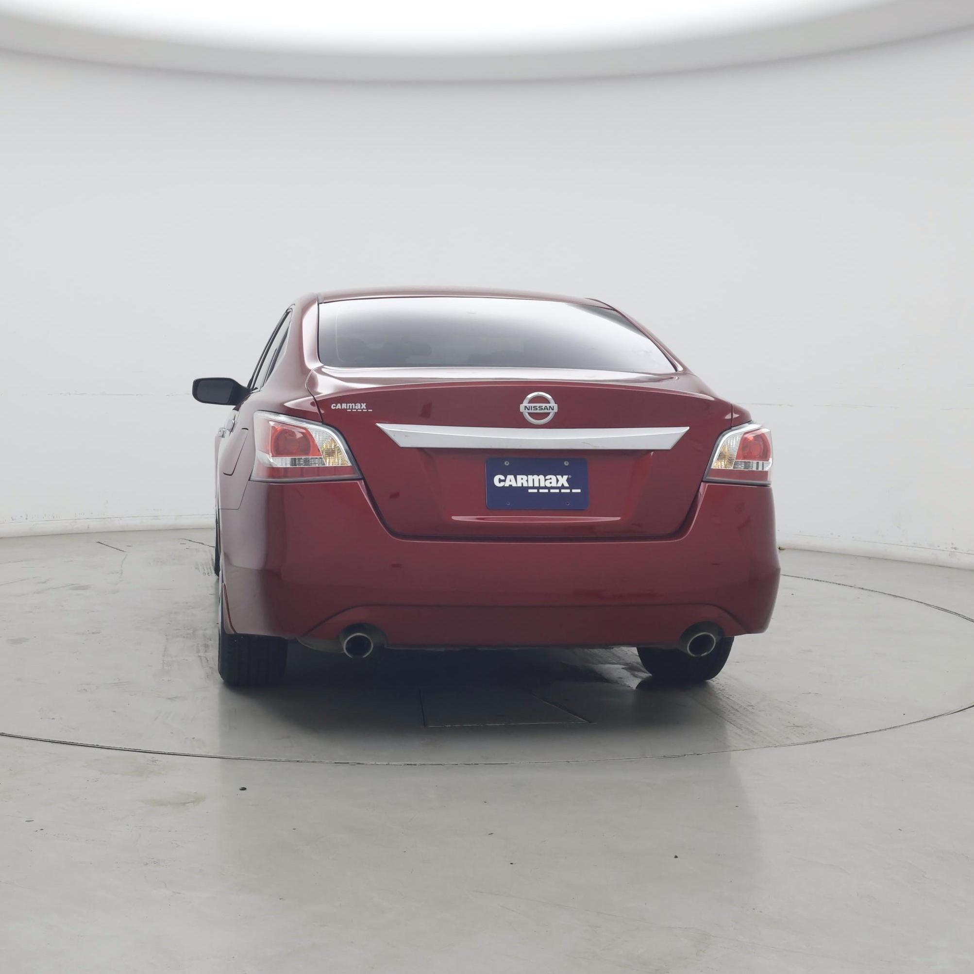 Thumbnail: 2015 Nissan Altima - 6