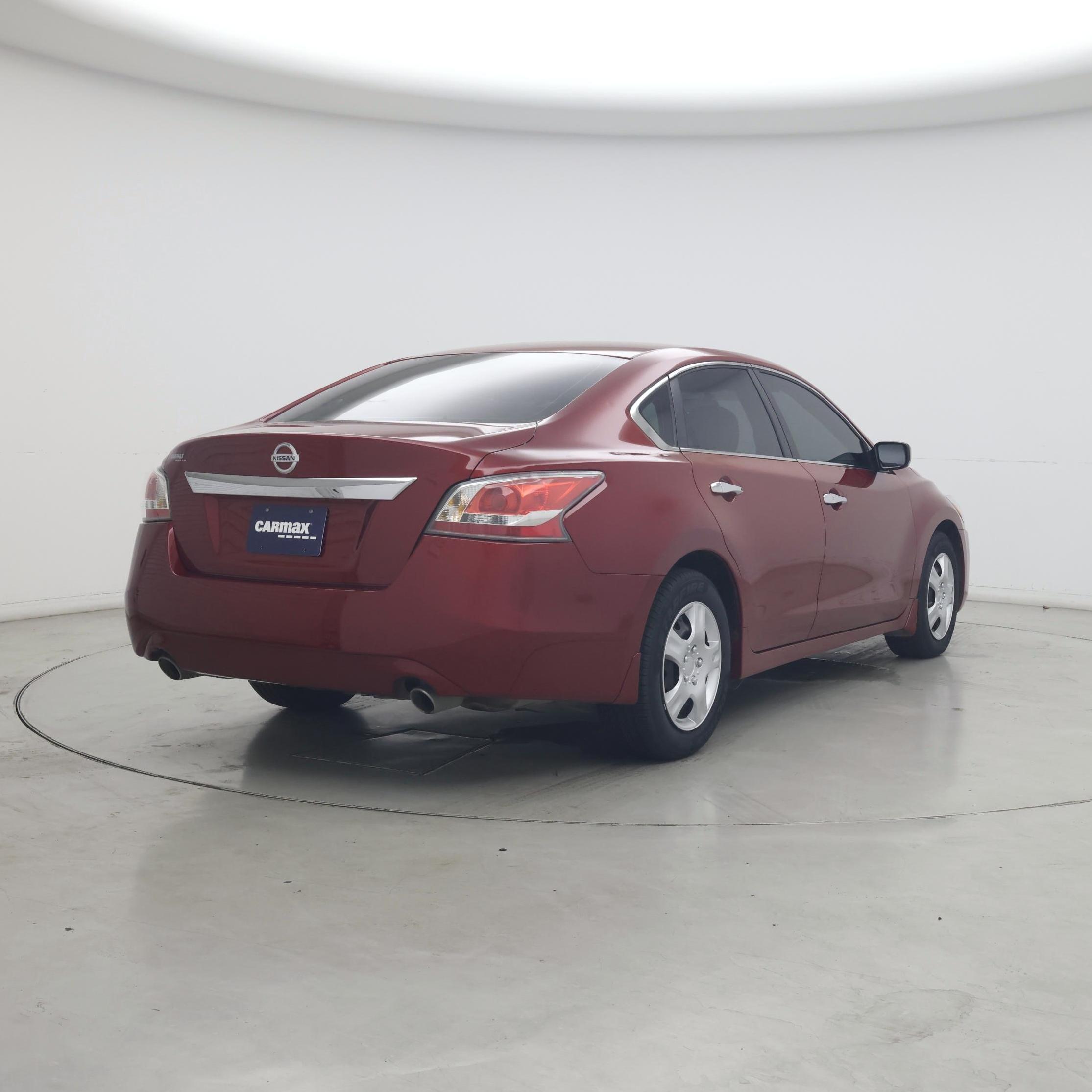 Thumbnail: 2015 Nissan Altima - 8