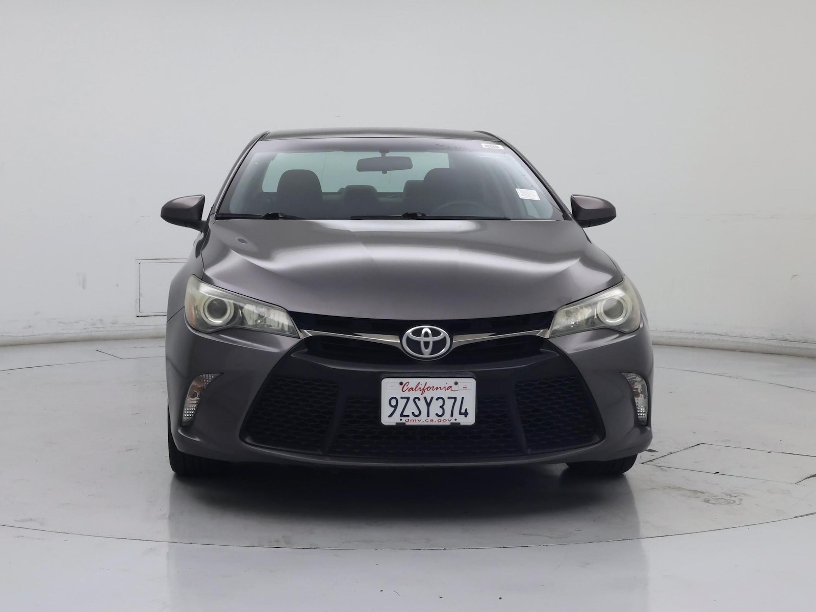 2015 Toyota Camry SE - Photo 6
