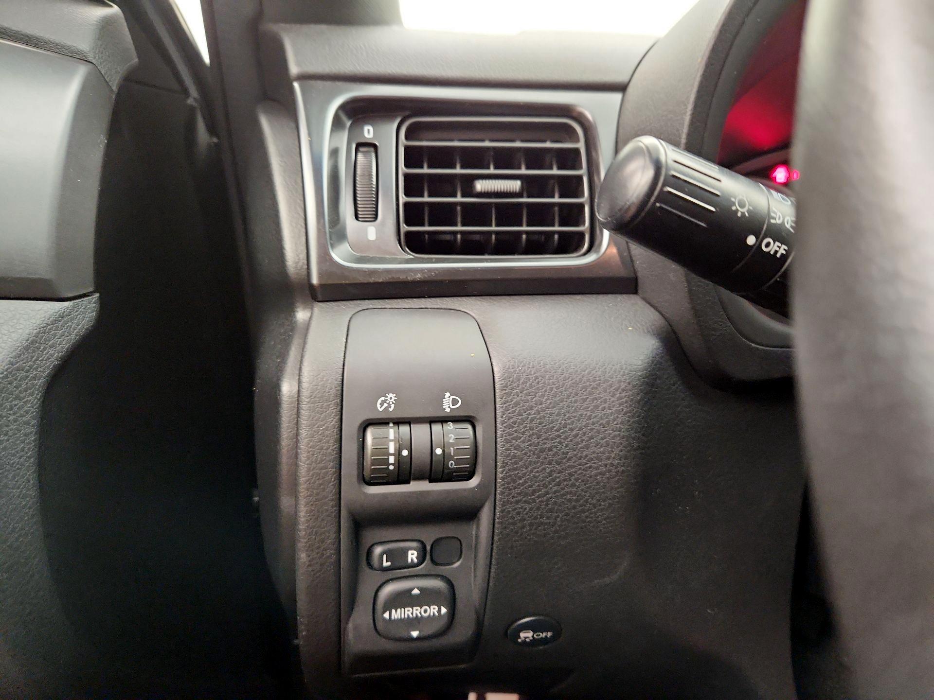 Thumbnail: 2014 Subaru Impreza - 13