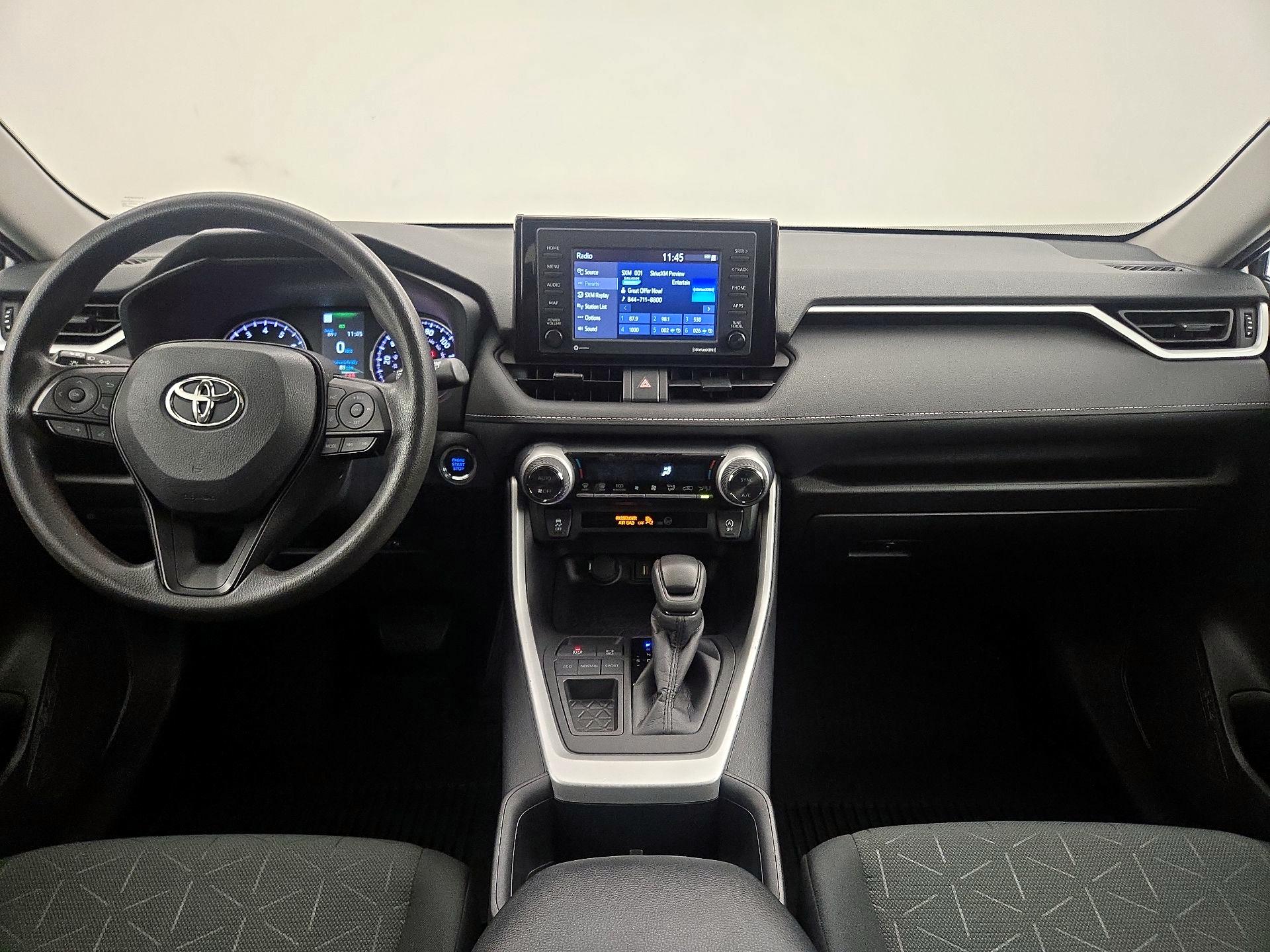 Thumbnail: 2022 Toyota RAV4 - 9