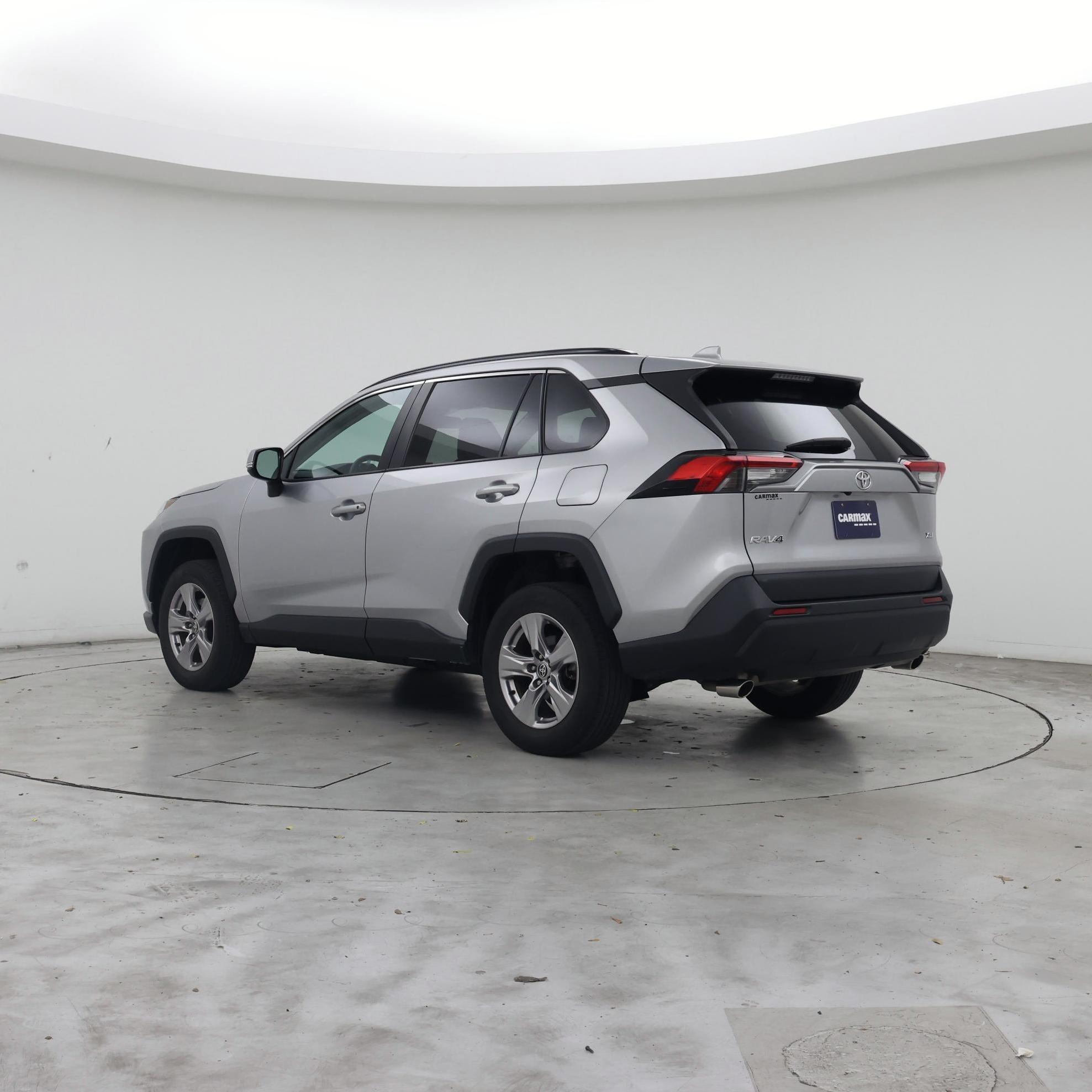 Thumbnail: 2022 Toyota RAV4 - 2