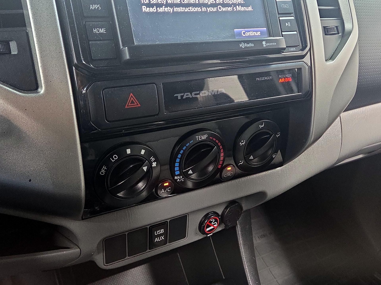 2015 Toyota Tacoma PreRunner - Photo 13