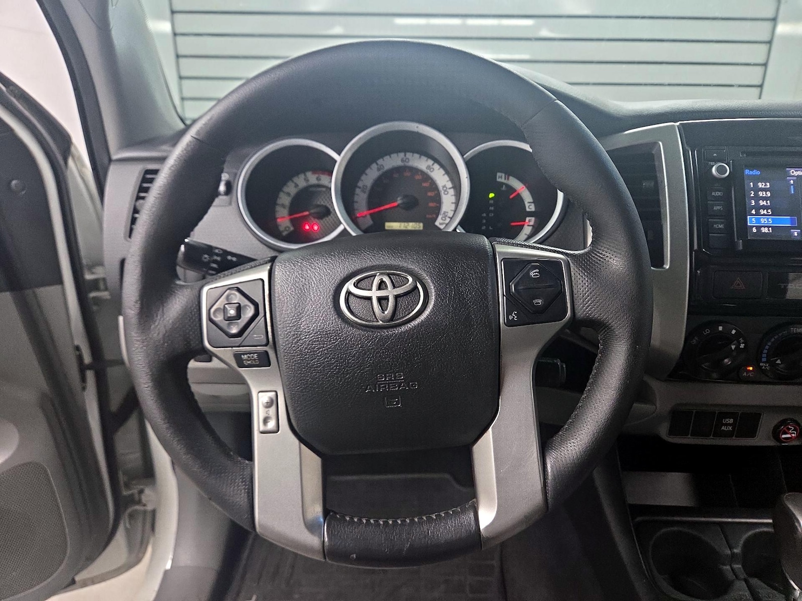 2015 Toyota Tacoma PreRunner - Photo 9