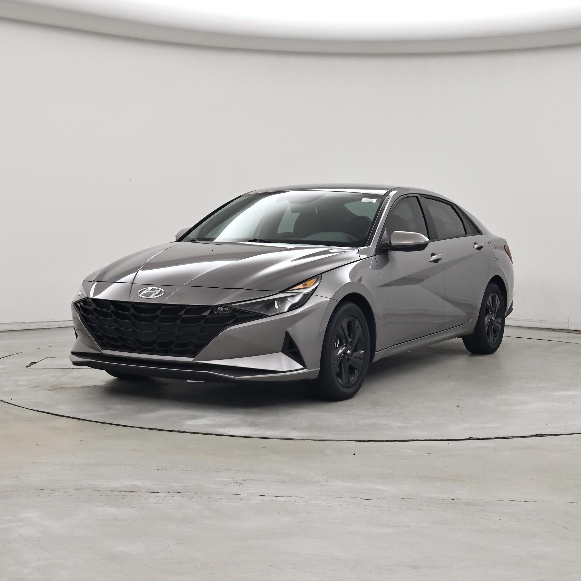Thumbnail: 2023 Hyundai Elantra - 4