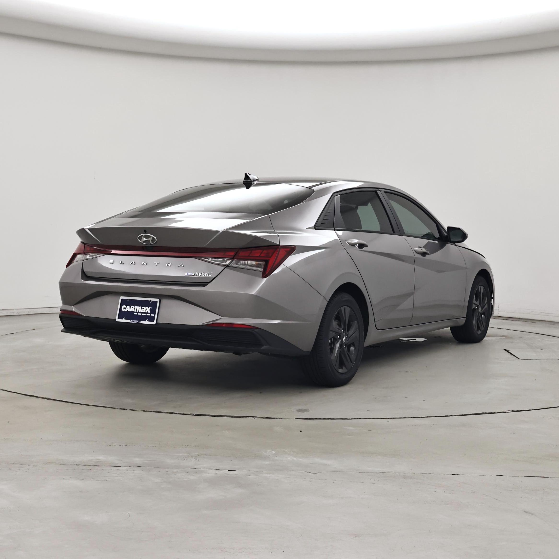 Thumbnail: 2023 Hyundai Elantra - 8