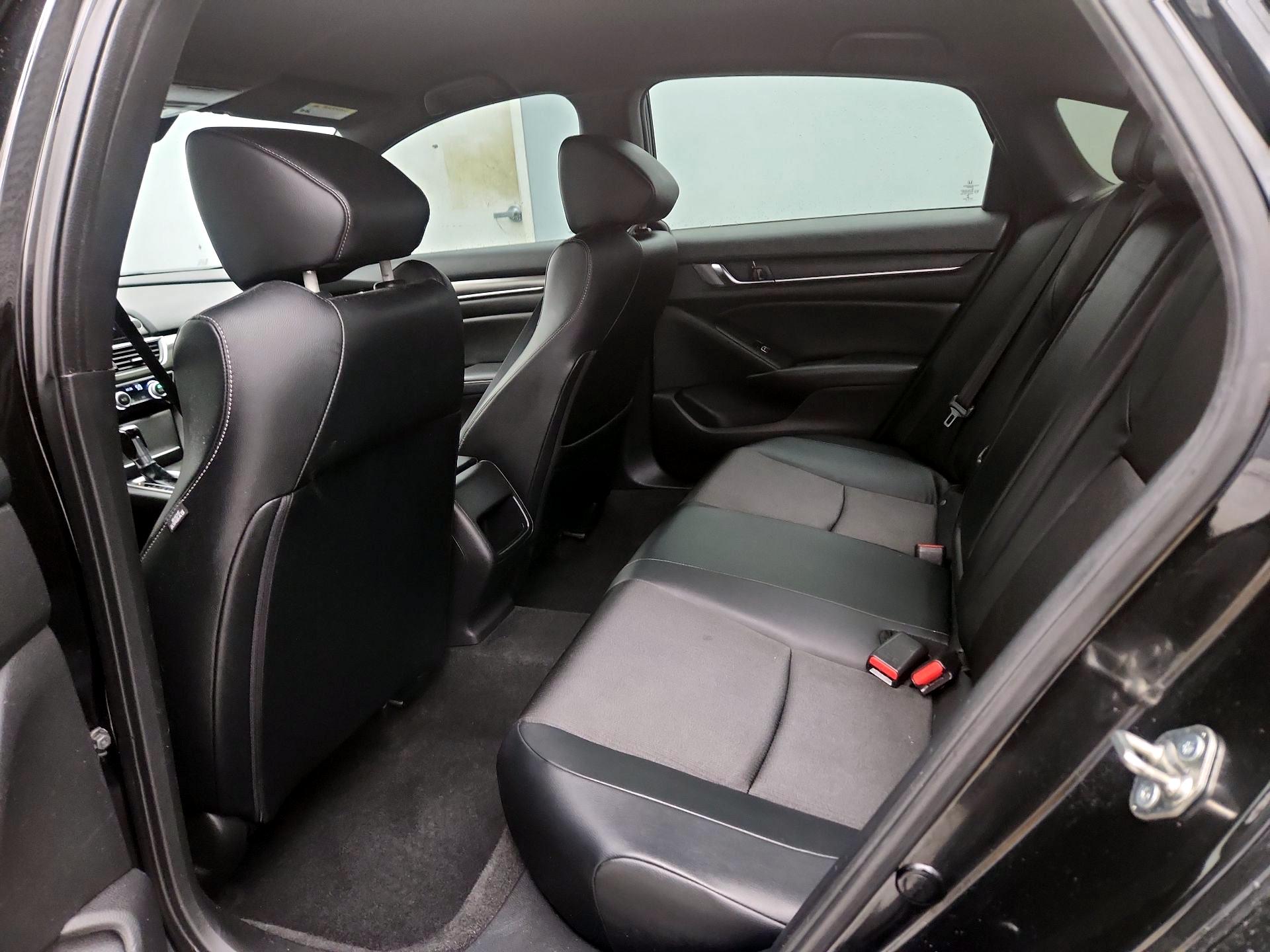 Thumbnail: 2018 Honda Accord - 19