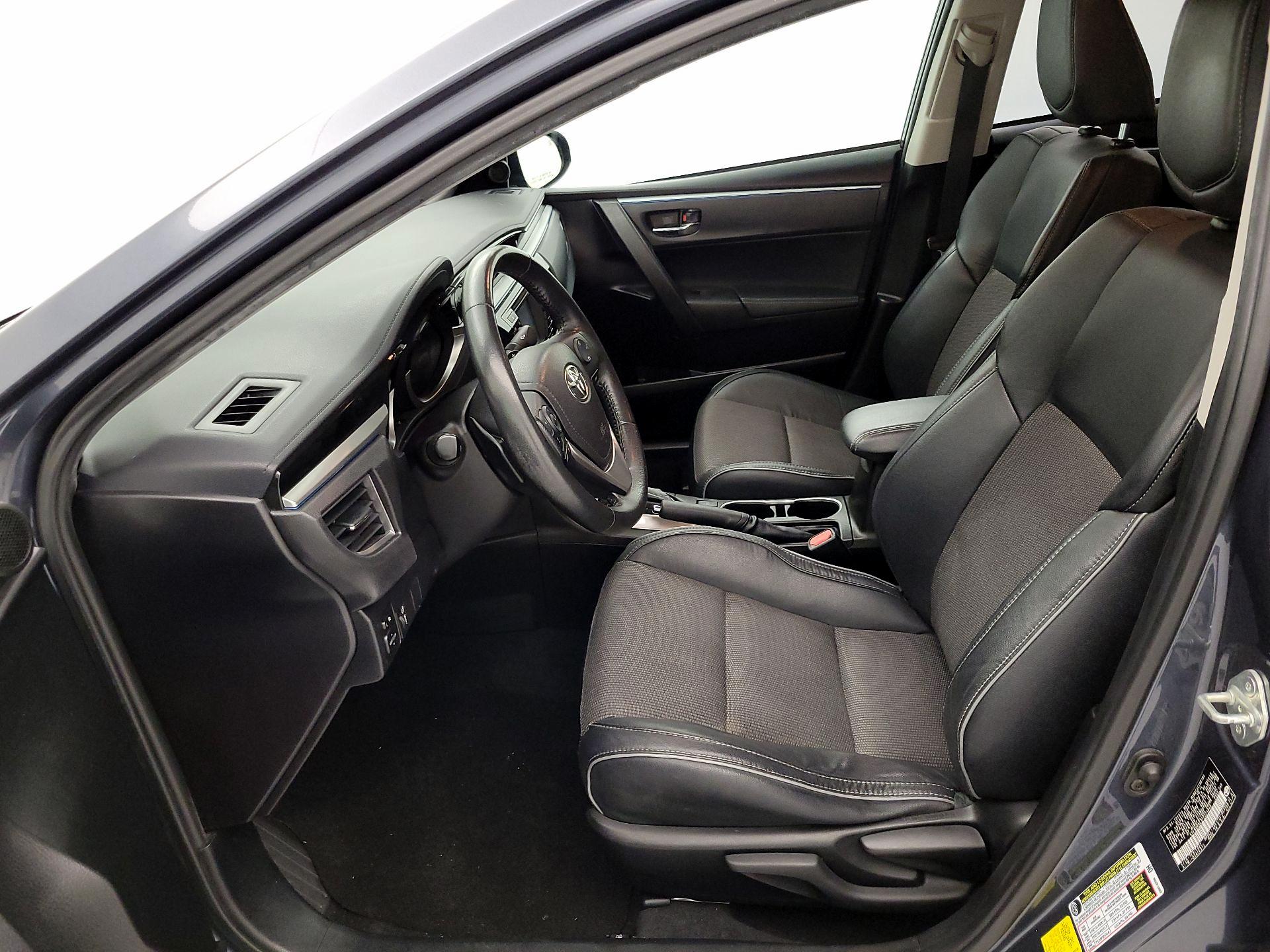 Thumbnail: 2015 Toyota Corolla - 11