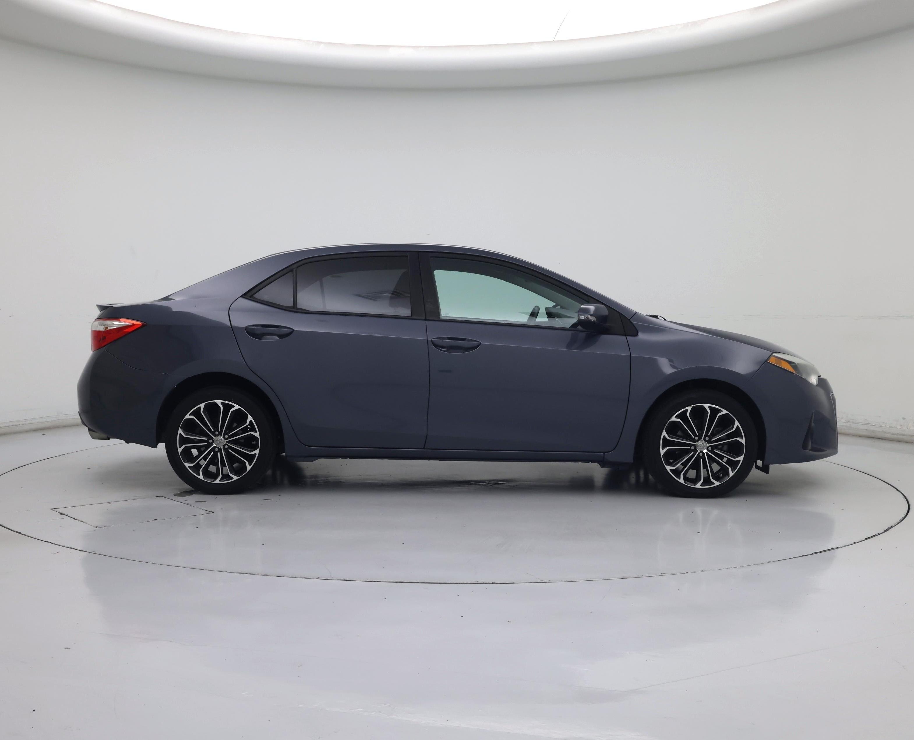 Thumbnail: 2015 Toyota Corolla - 7
