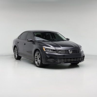 2018 Volkswagen Passat R-Line
