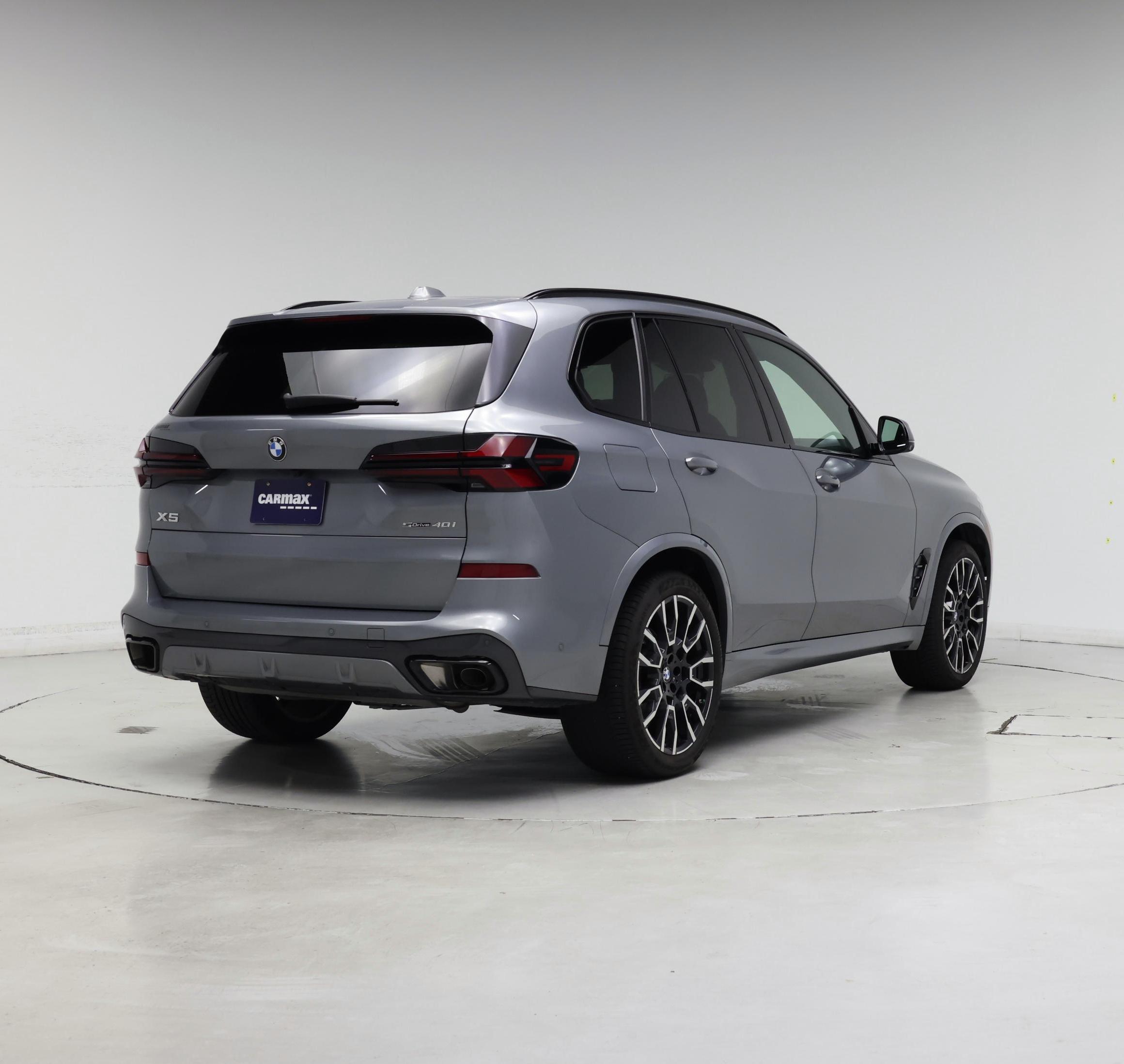 Thumbnail: 2025 BMW X5 - 8