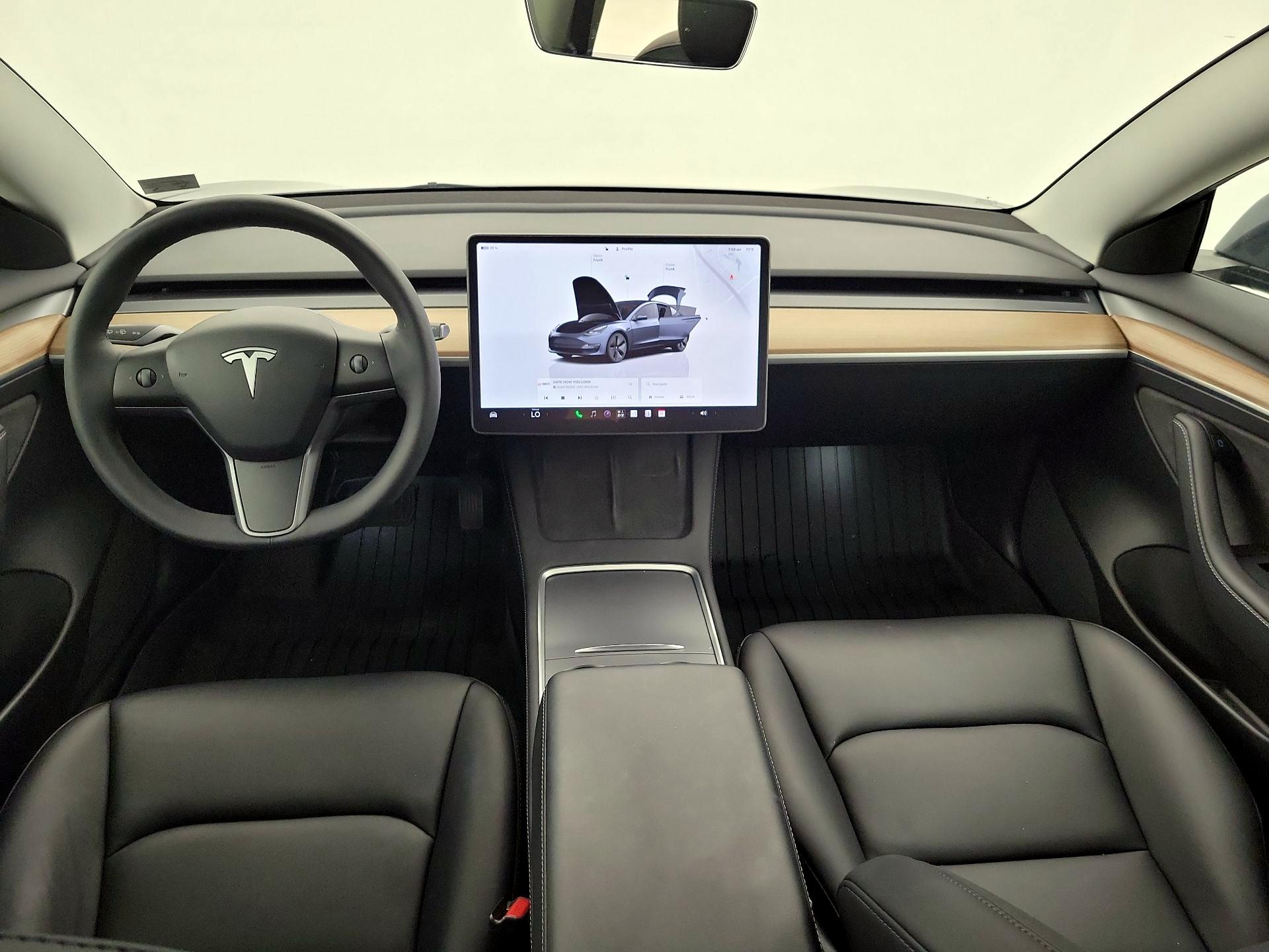 Thumbnail: 2022 Tesla Model 3 - 9