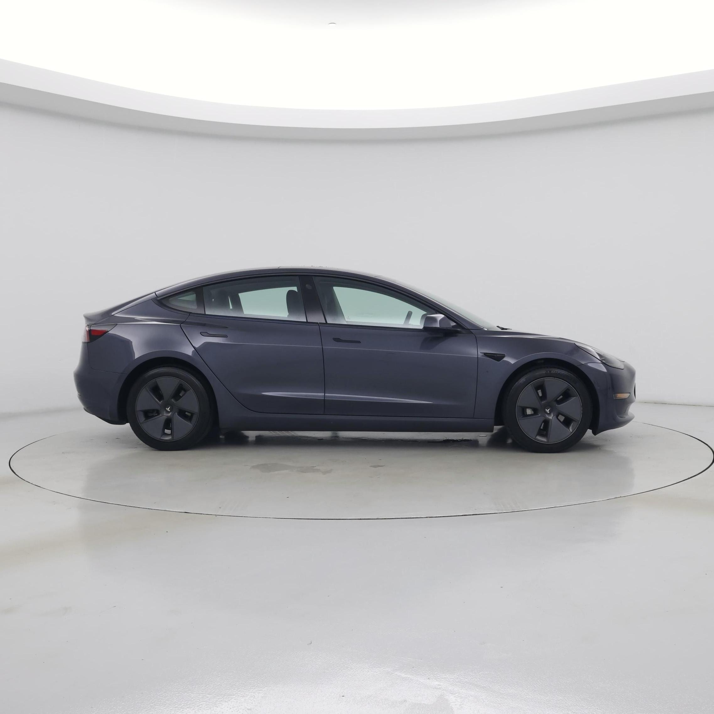 Thumbnail: 2022 Tesla Model 3 - 7