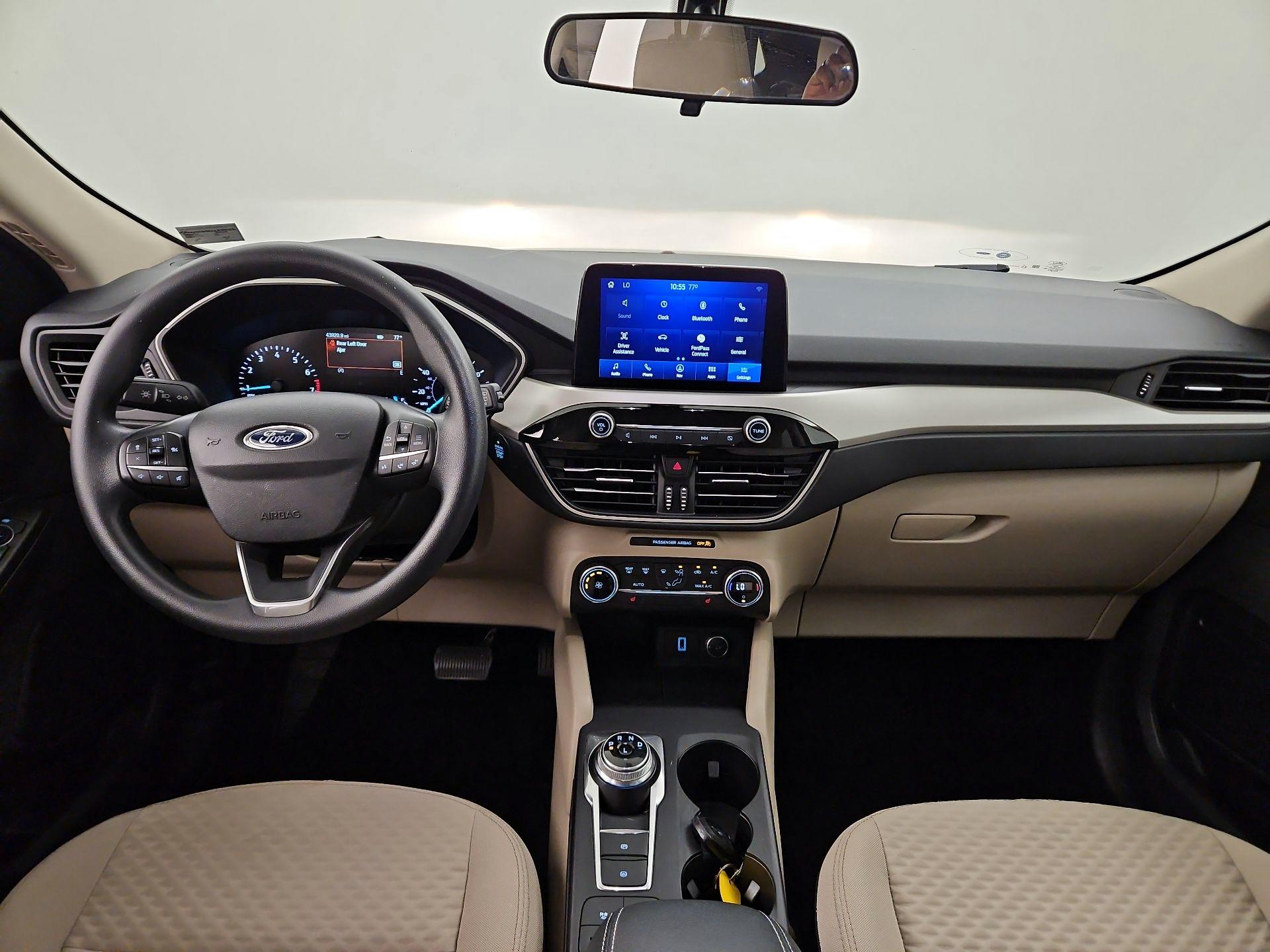 Thumbnail: 2020 Ford Escape - 9