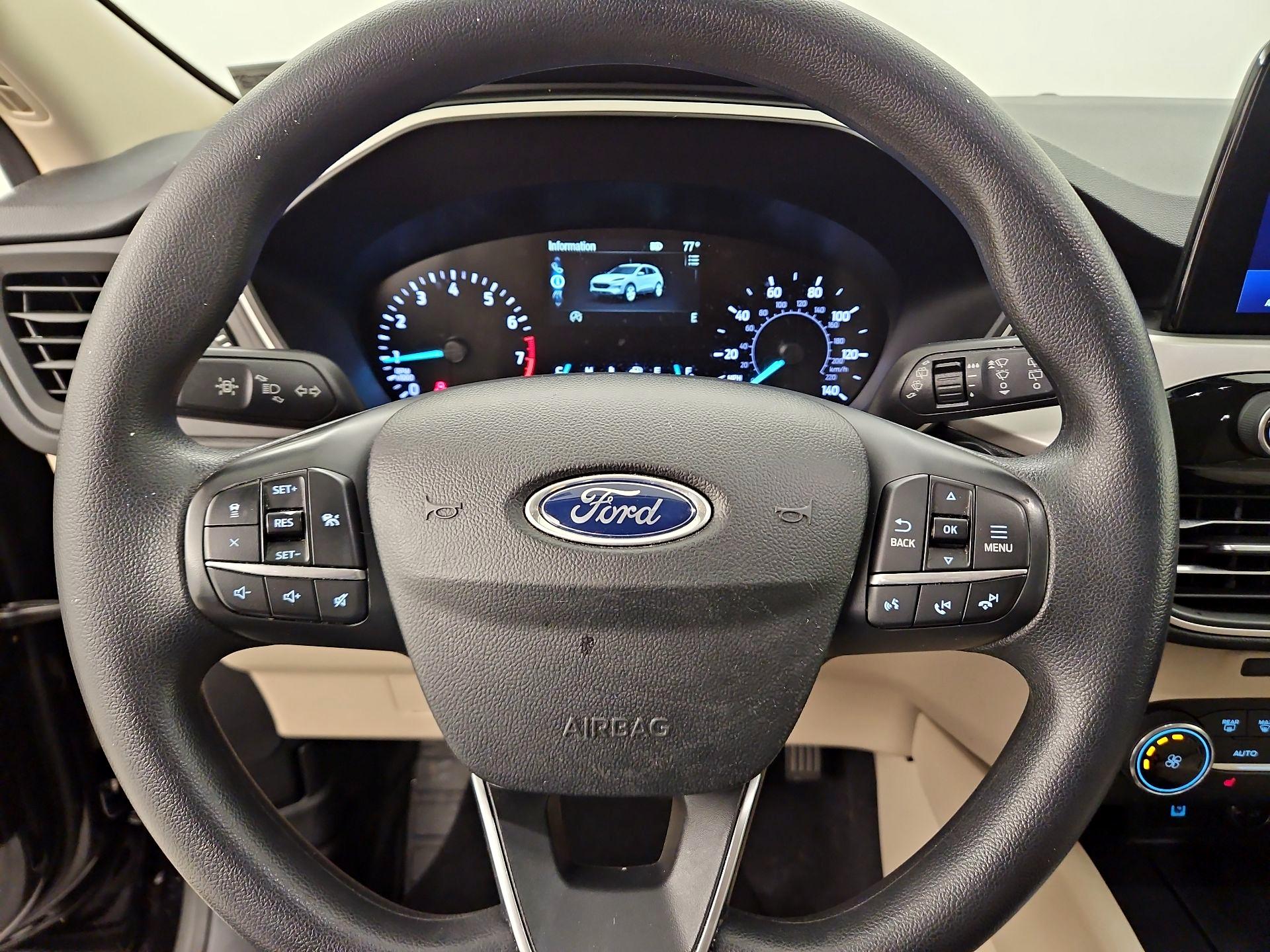 Thumbnail: 2020 Ford Escape - 10