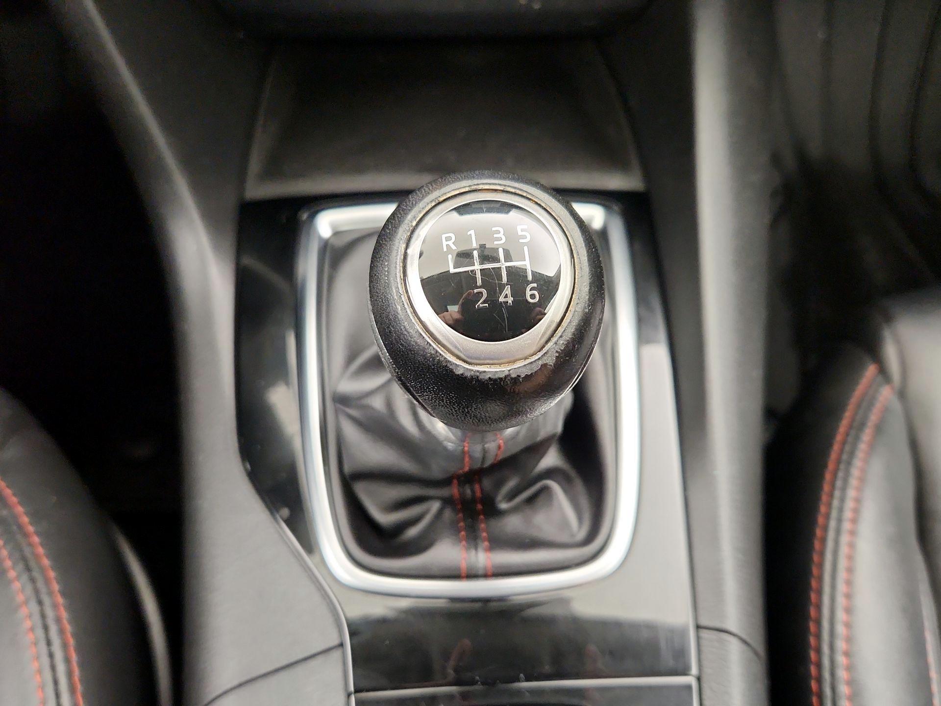 Thumbnail: 2014 Mazda Mazda3 - 18