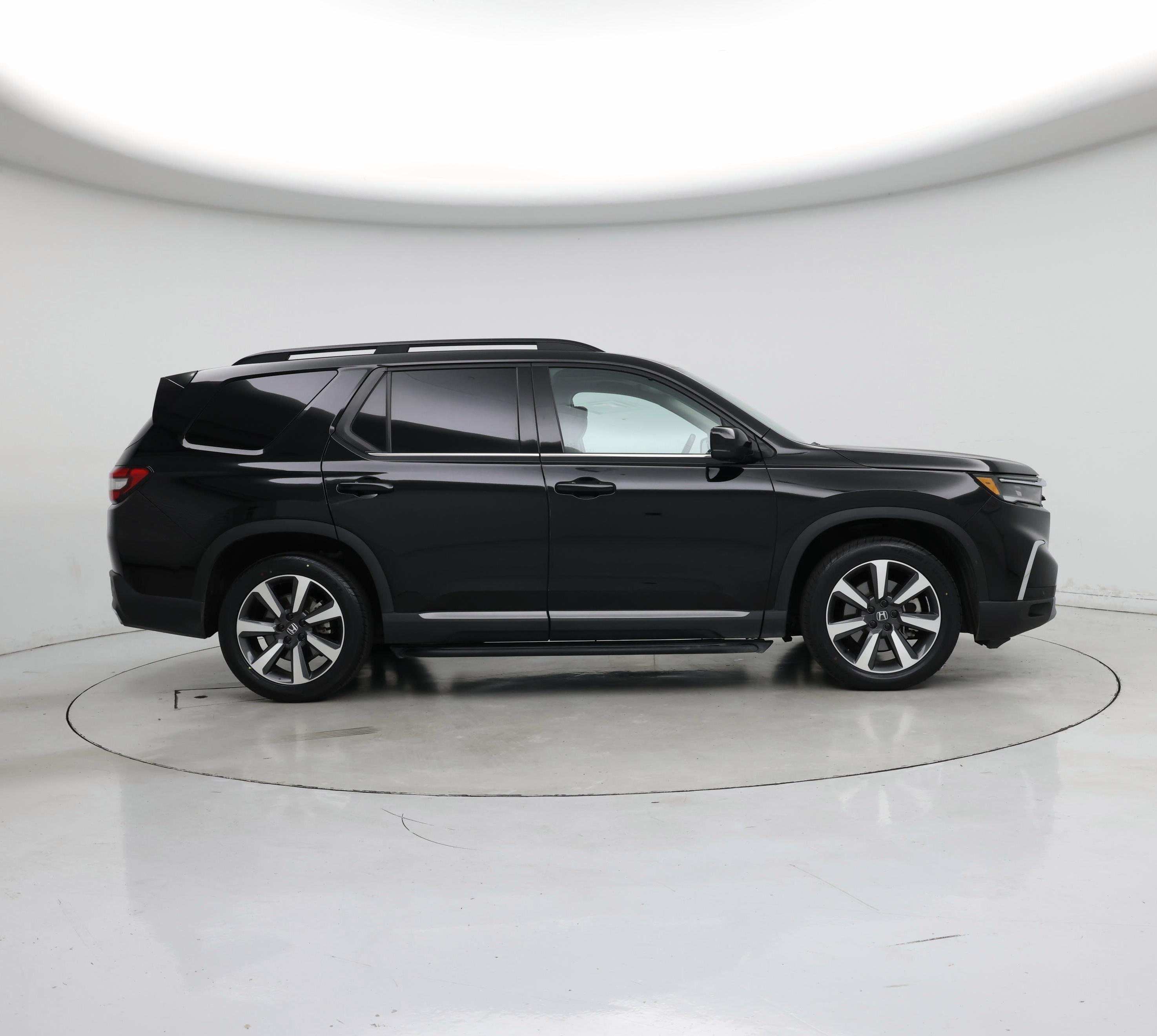 Thumbnail: 2023 Honda Pilot - 7