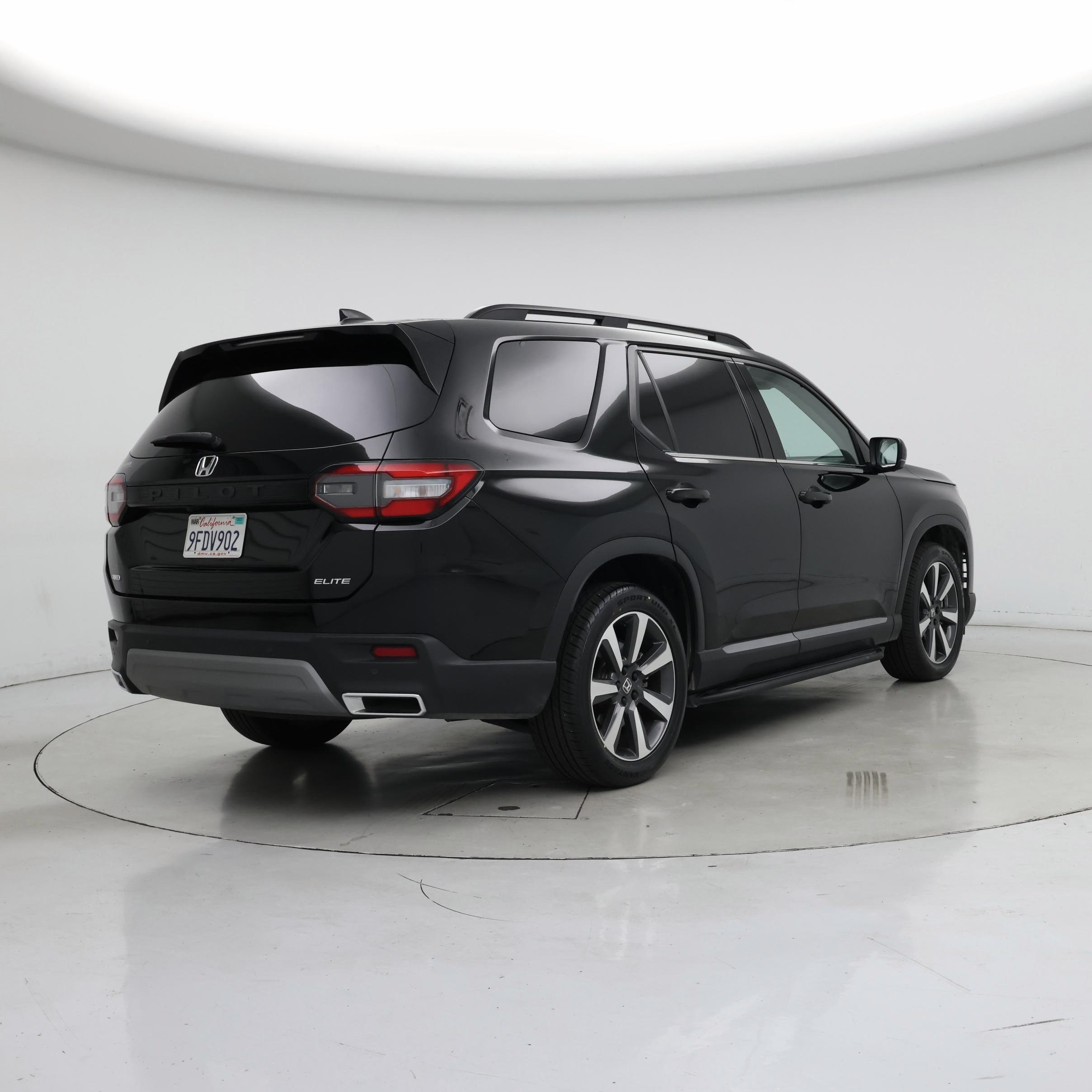 Thumbnail: 2023 Honda Pilot - 8
