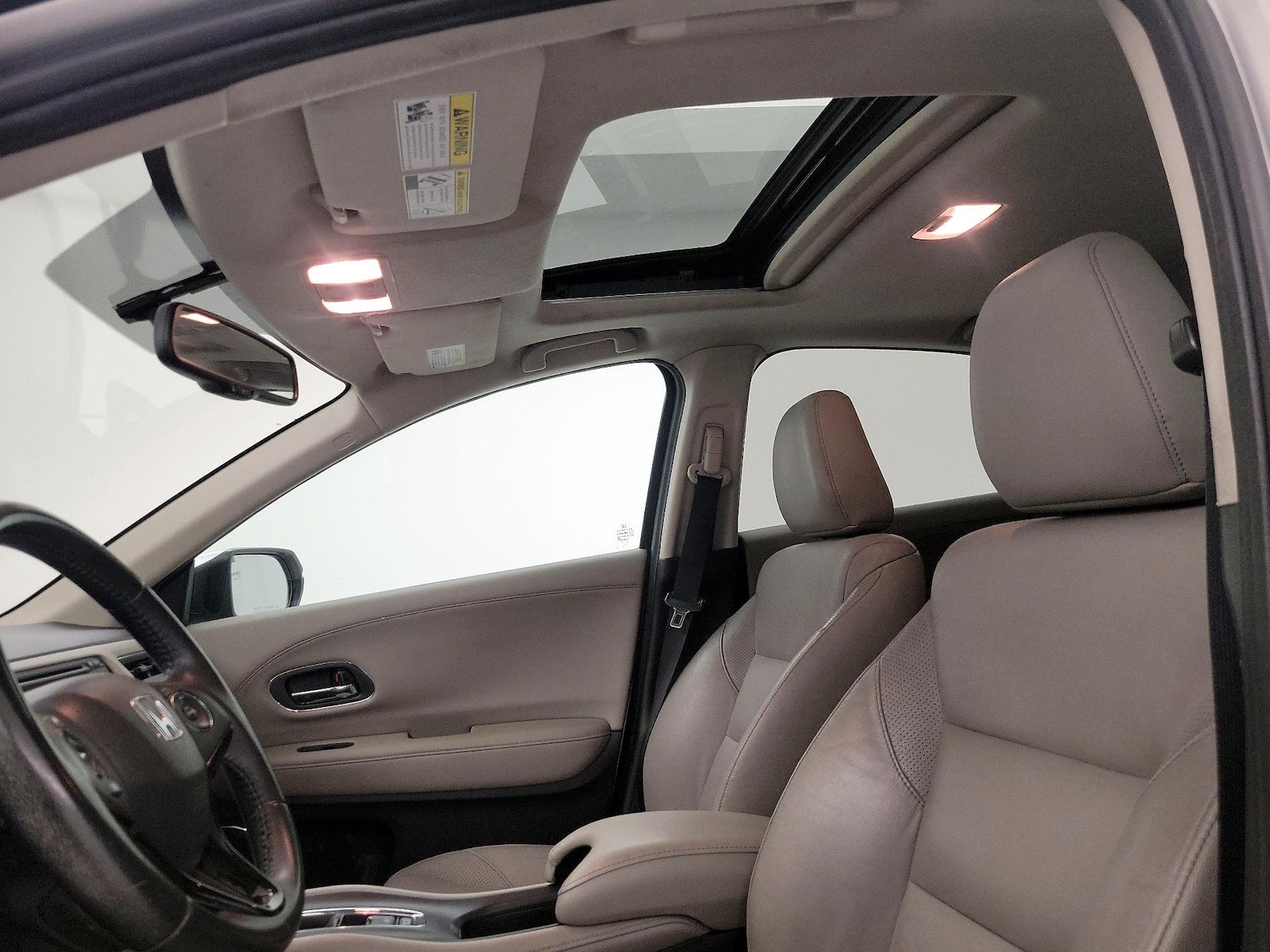 Sunroof(s) & Overhead Airbags