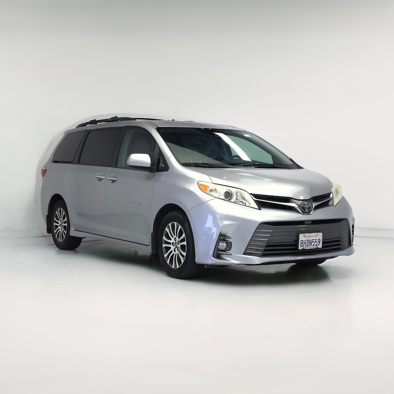 2018 Toyota Sienna XLE