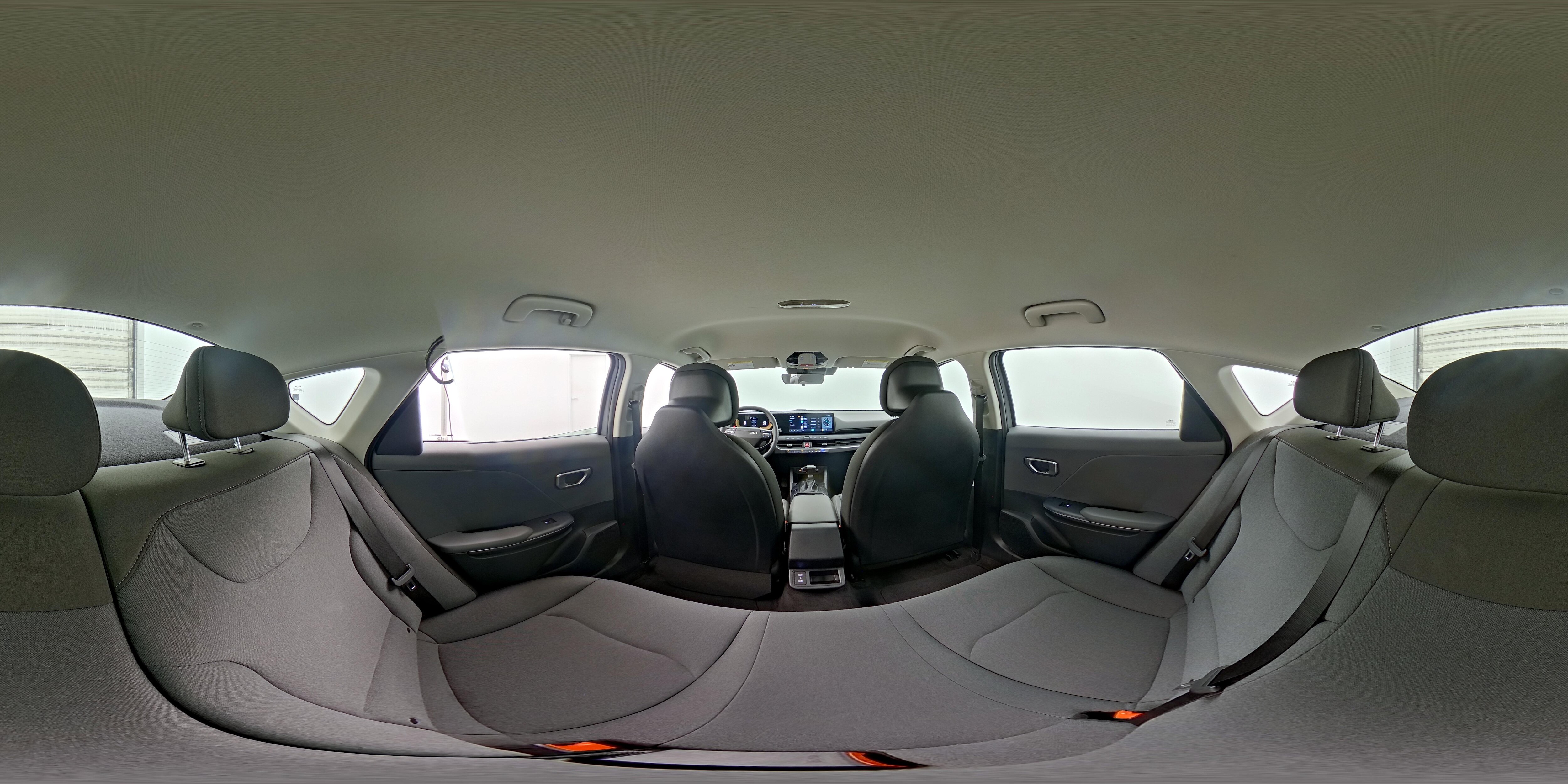 2025 Kia K4 LXS - Photo 25