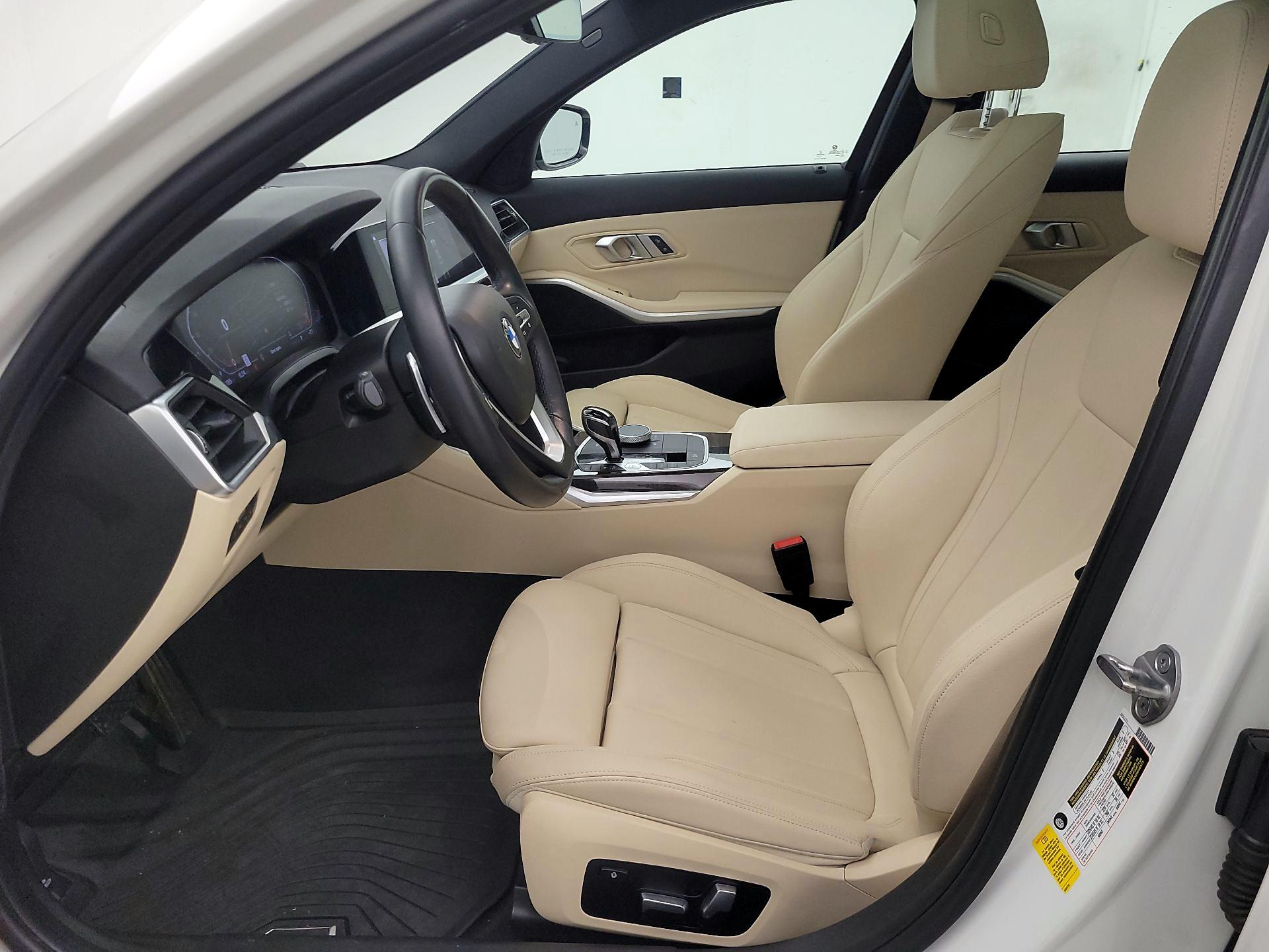Thumbnail: 2020 BMW 3 Series - 11