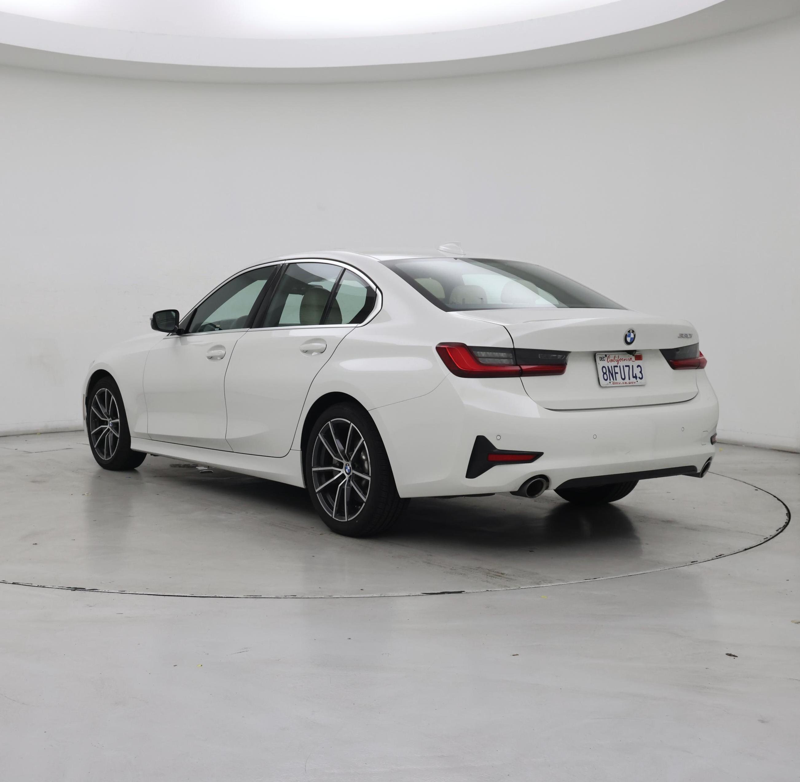 Thumbnail: 2020 BMW 3 Series - 2