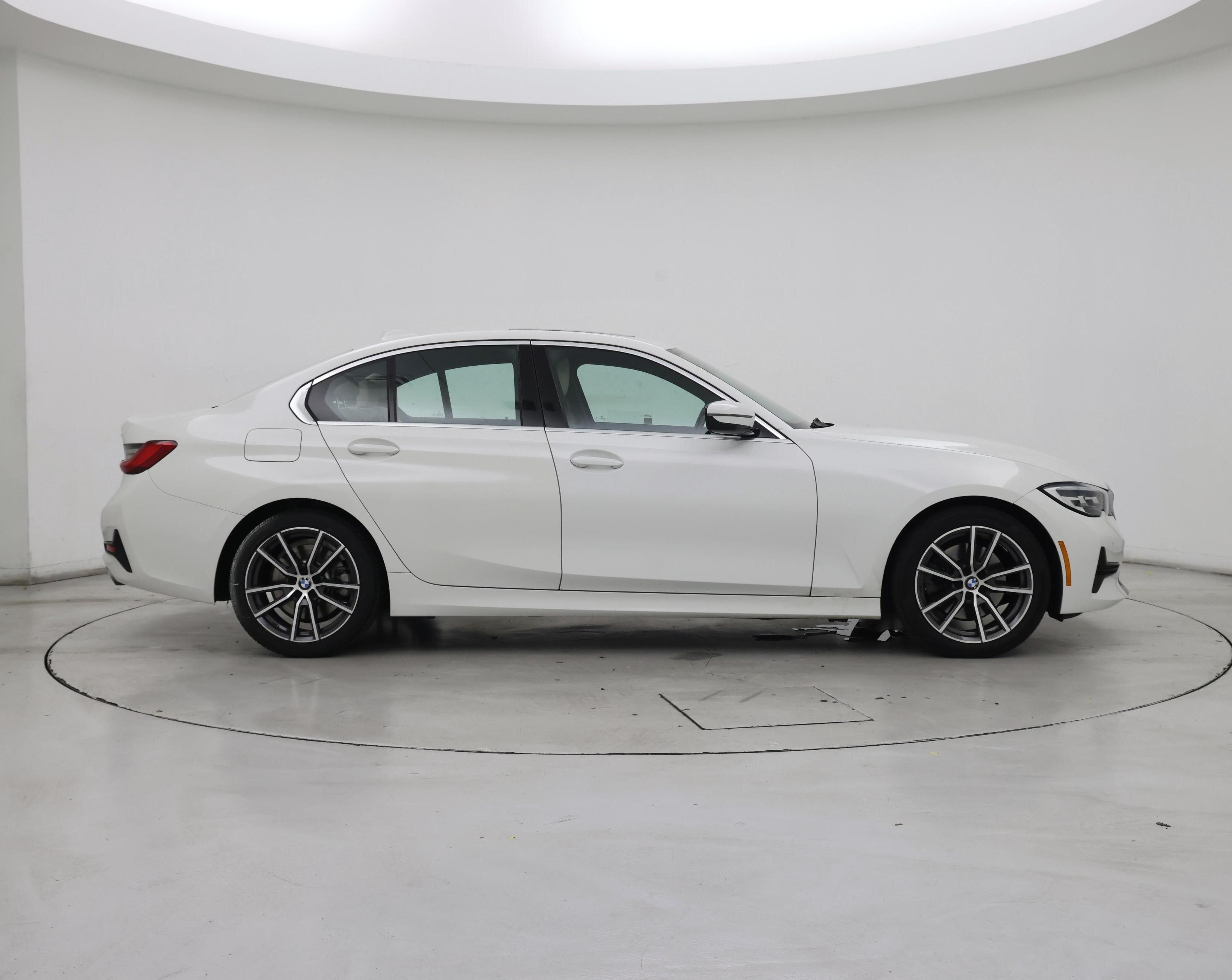 Thumbnail: 2020 BMW 3 Series - 7