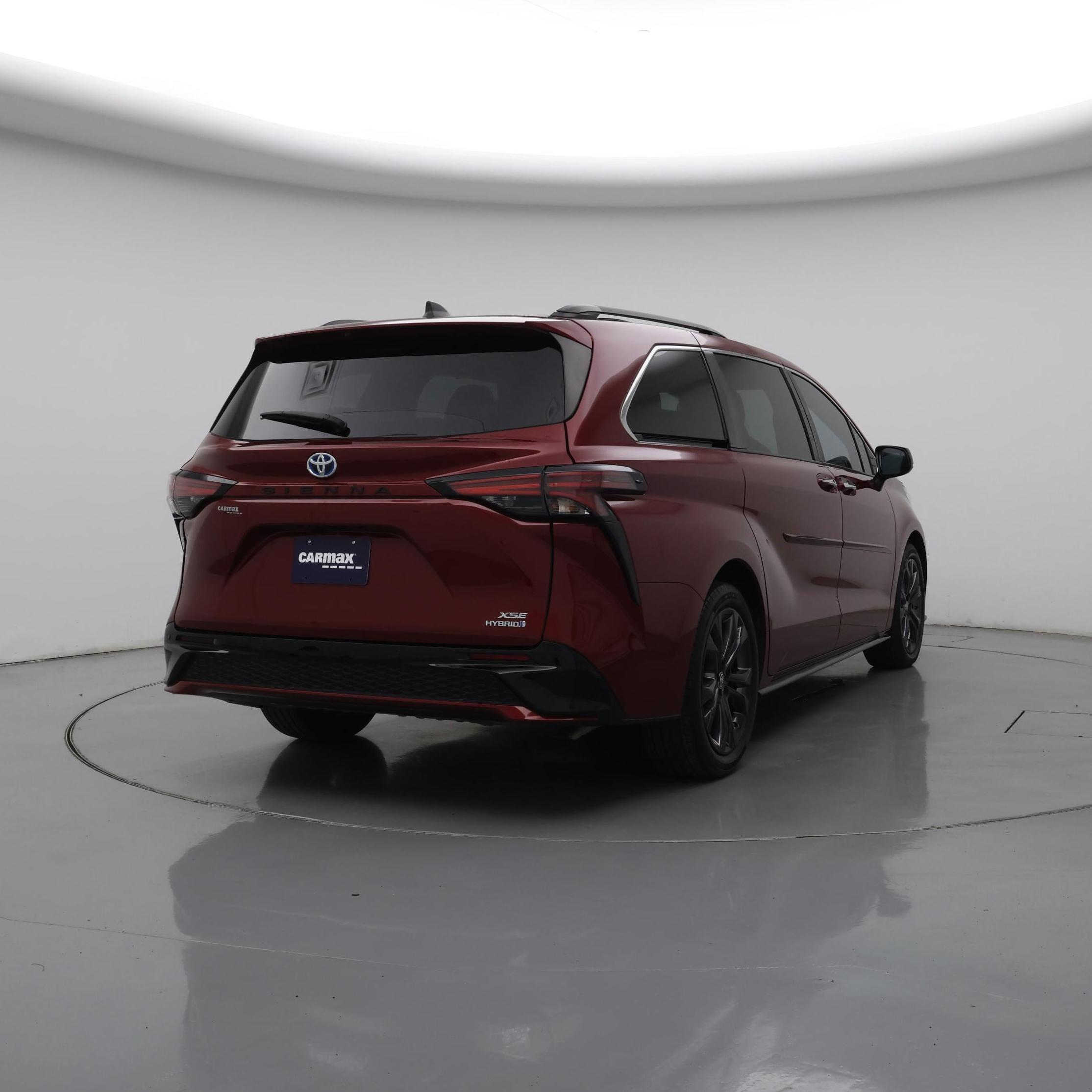 Thumbnail: 2022 Toyota Sienna - 8