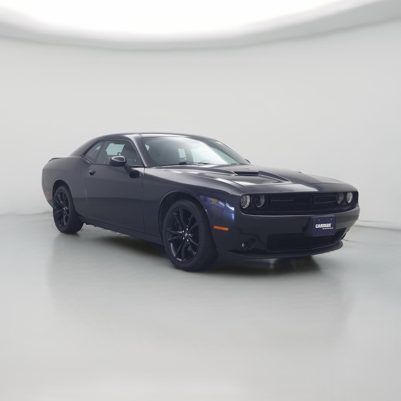 2017 Dodge Challenger SXT Plus
