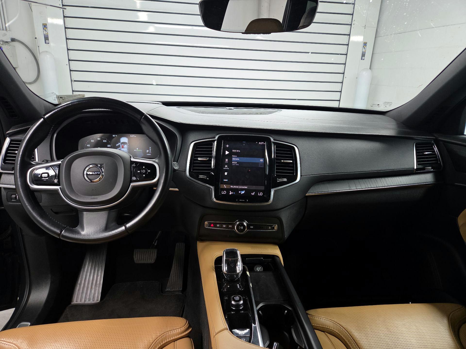 Thumbnail: 2022 Volvo XC90 - 9