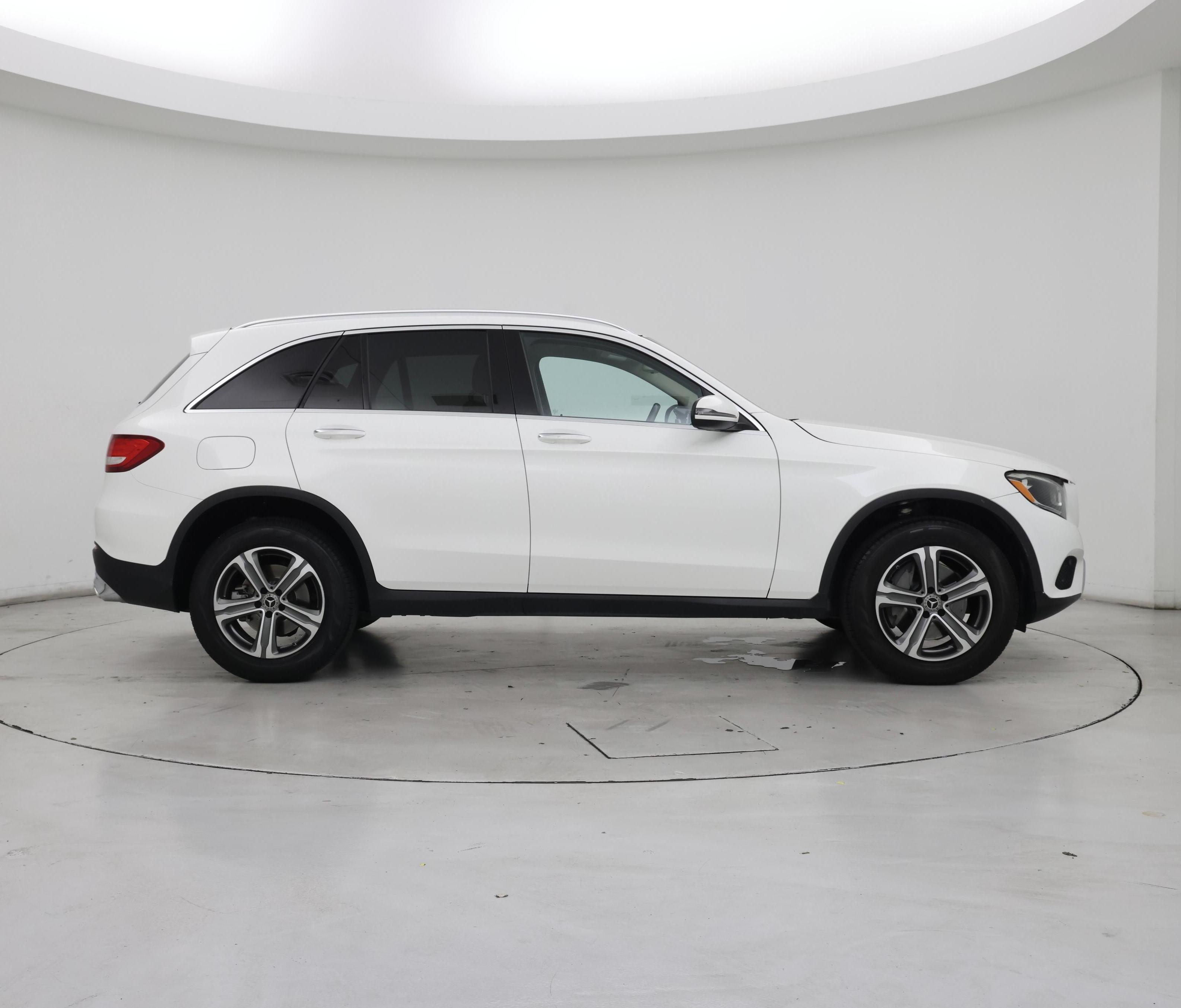 Thumbnail: 2019 Mercedes-Benz GLC - 7