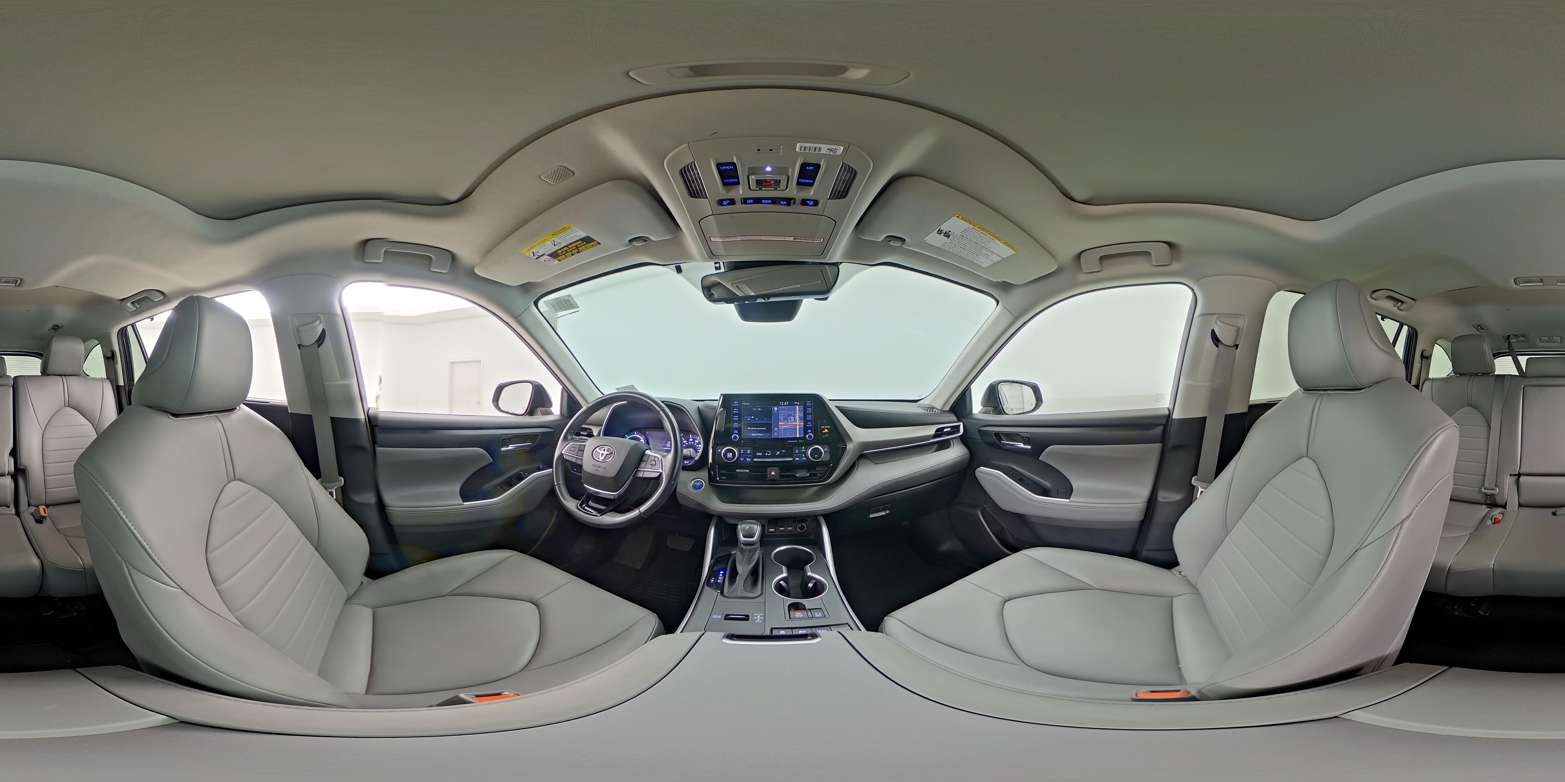 2021 Toyota Highlander XLE - Photo 28