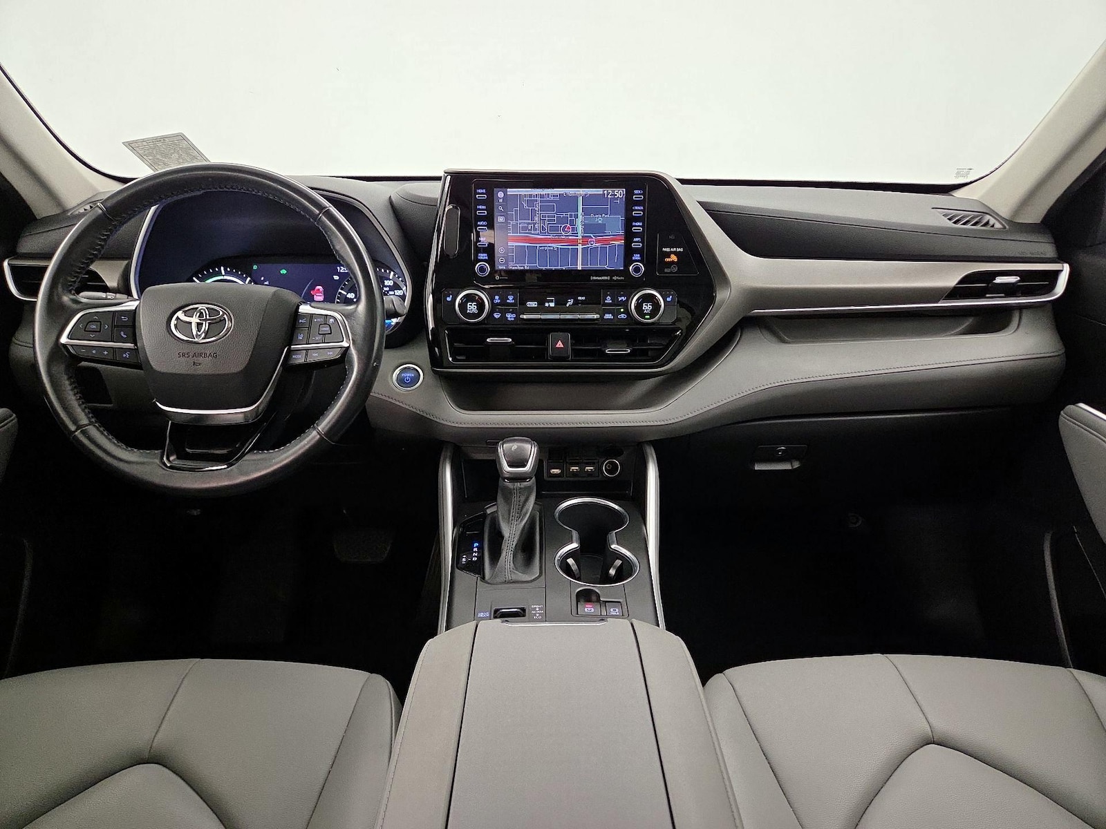 2021 Toyota Highlander XLE - Photo 10