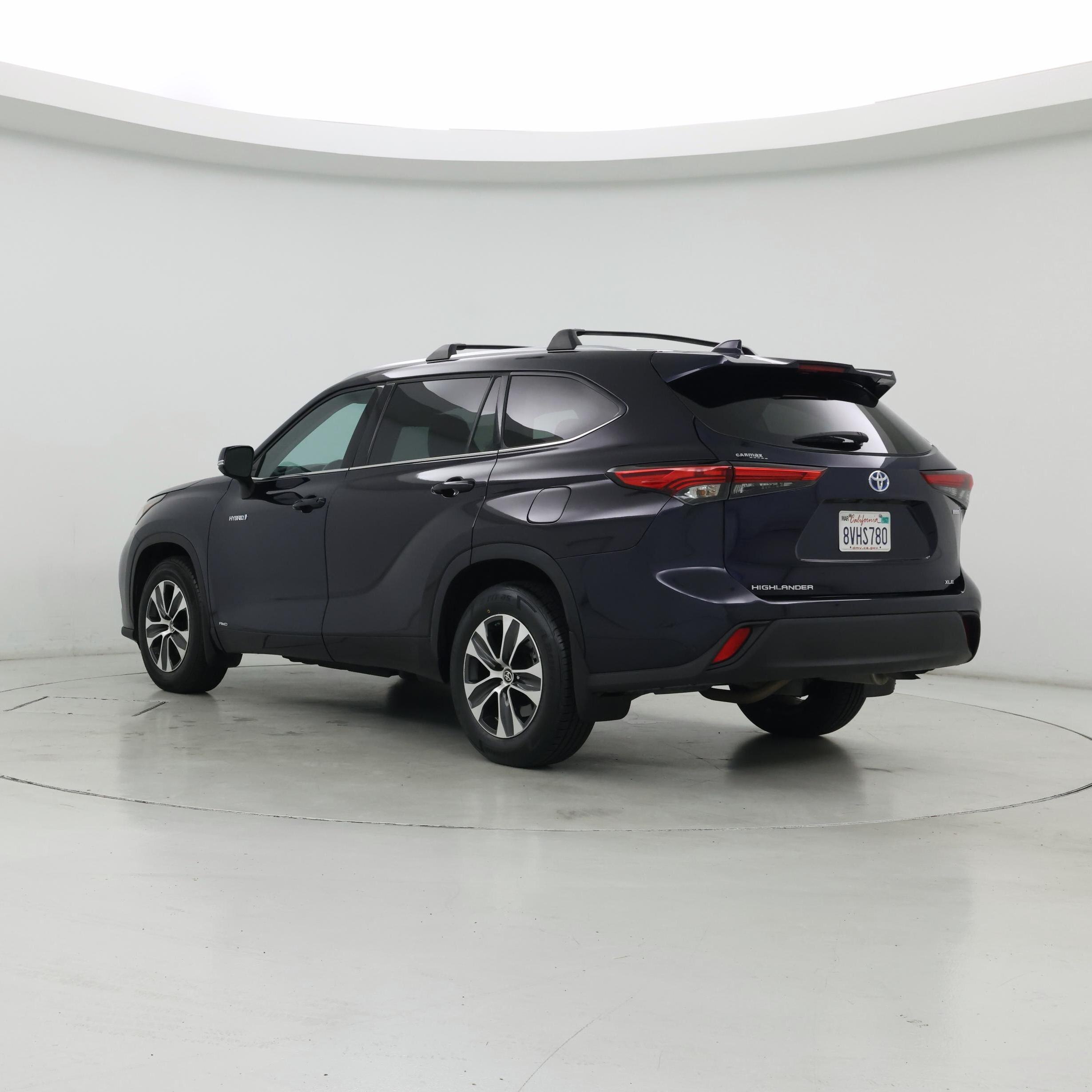 Thumbnail: 2021 Toyota Highlander - 2