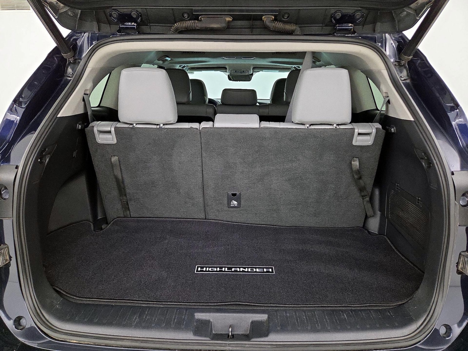 2021 Toyota Highlander XLE - Photo 24